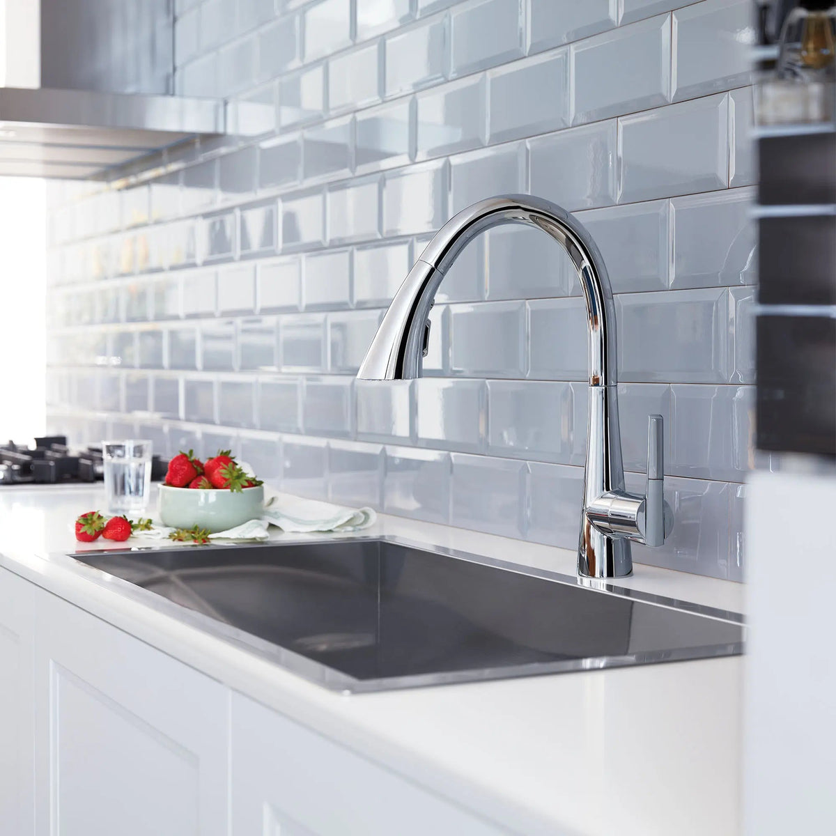Grohe Zedra 1.75 GPM Triple Spray Single-Handle StarLight Chrome Pull Down Kitchen Faucet