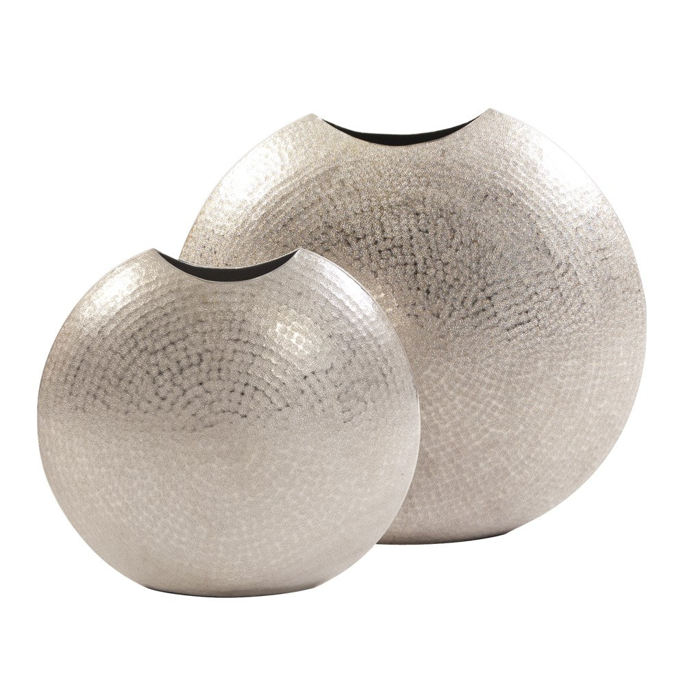 HomeRoots 10' Hammered Silver Disc Shape Decorative Vase