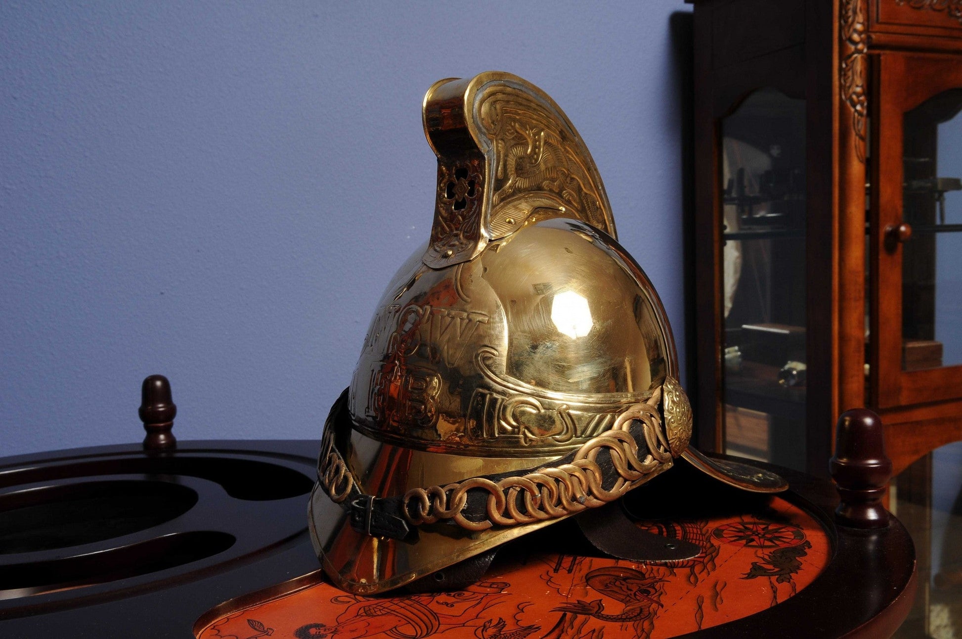 HomeRoots 10" x 12" x 11" Fireman Helmet