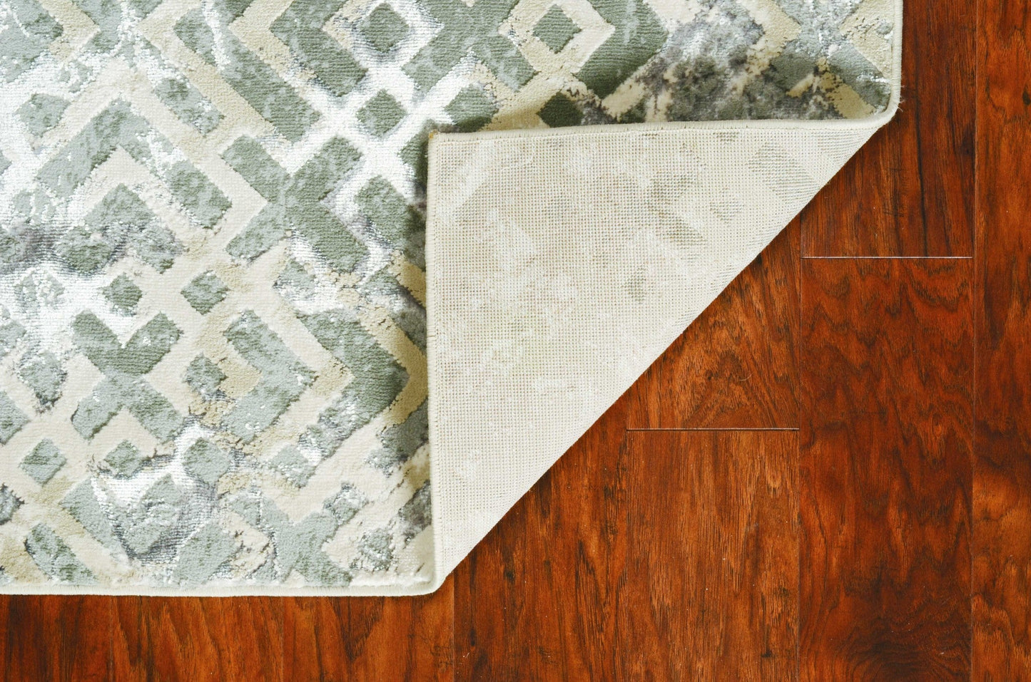 HomeRoots 10' x 13' Sand Silver Machine Woven Geometric Indoor Area Rug