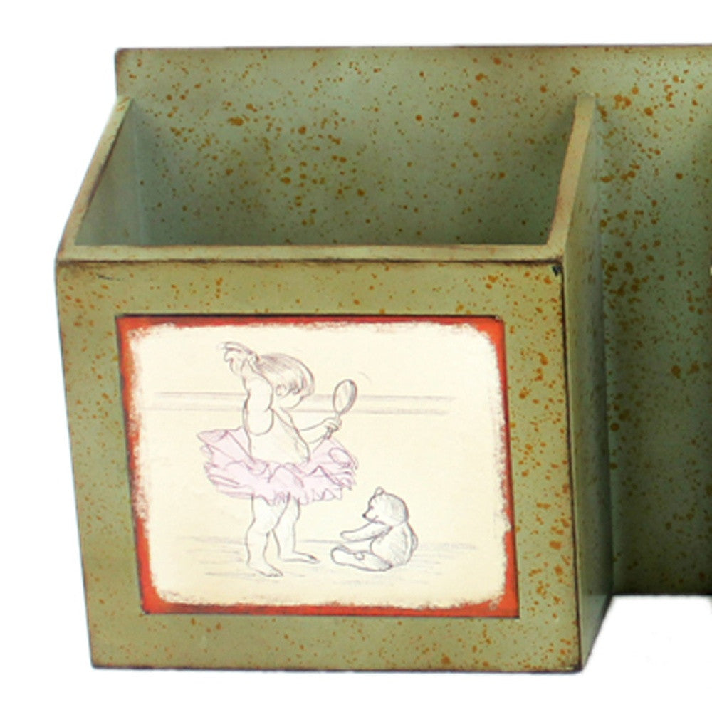 HomeRoots 12" x 36" x 5" Rustic Horizontal Newspaper And Magazine Rack in Green Finish