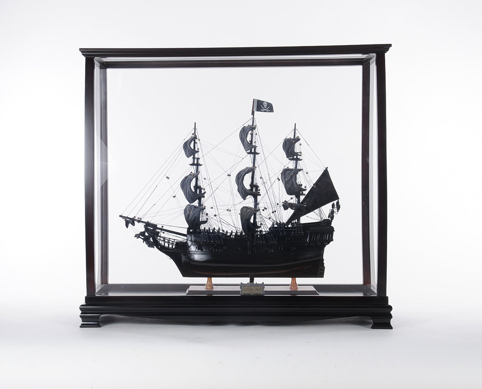 HomeRoots 13" x 34" x 31.5" MediumDisplay Case for Tall Ship