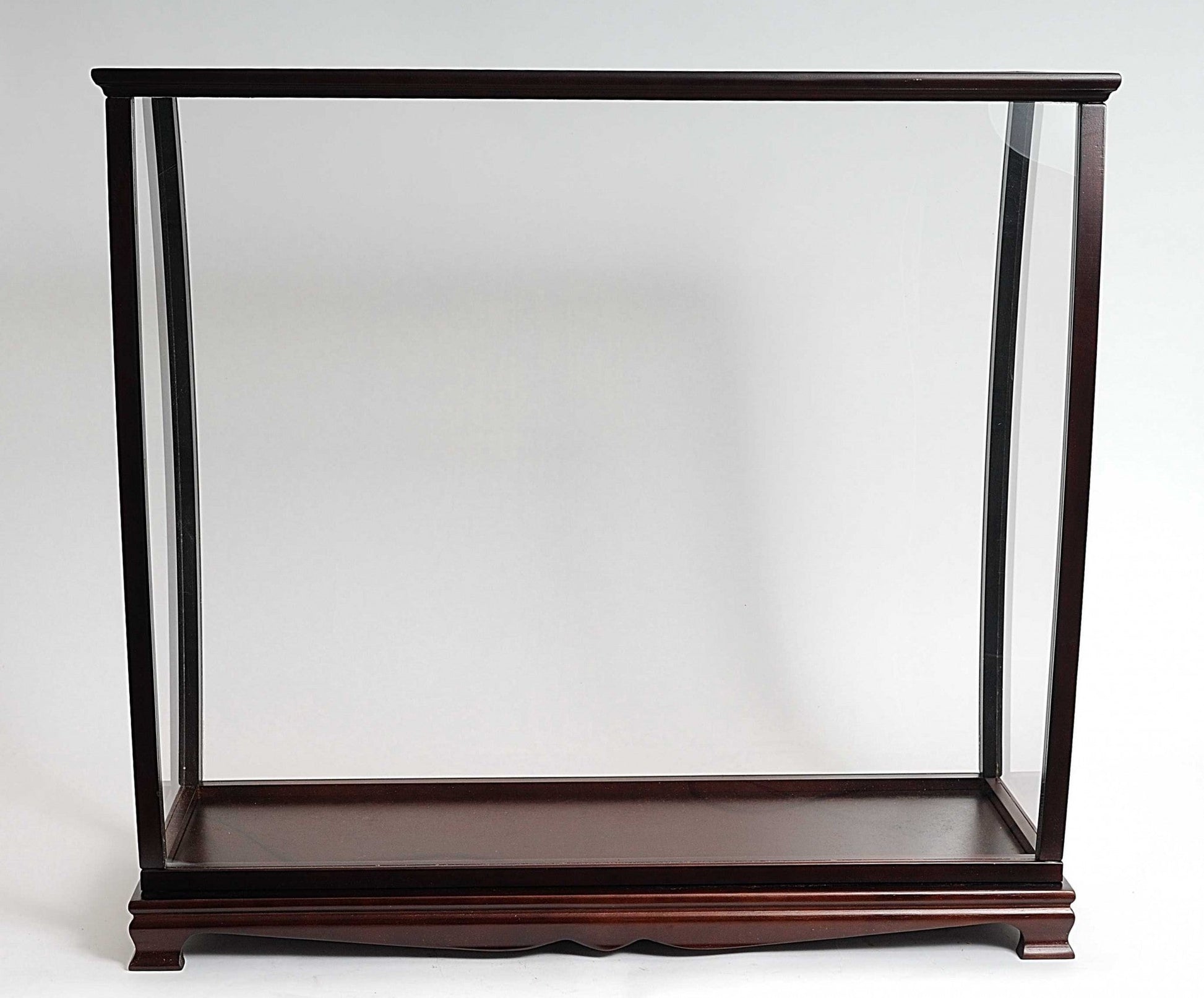 HomeRoots 13.75" x 40" x 39.25" Table Top Display Case