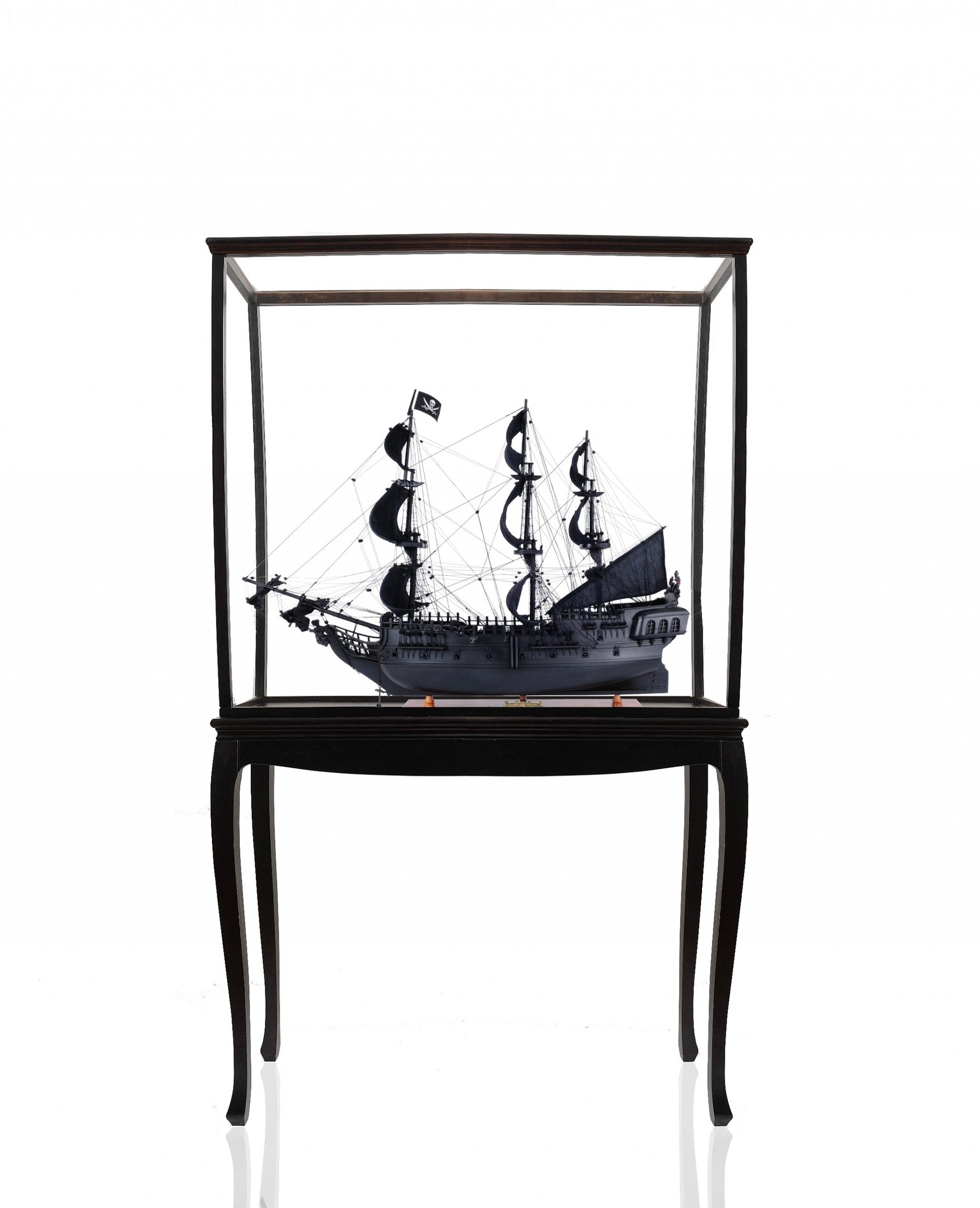 HomeRoots 13.75" x 40" x 69" Floor Display Case