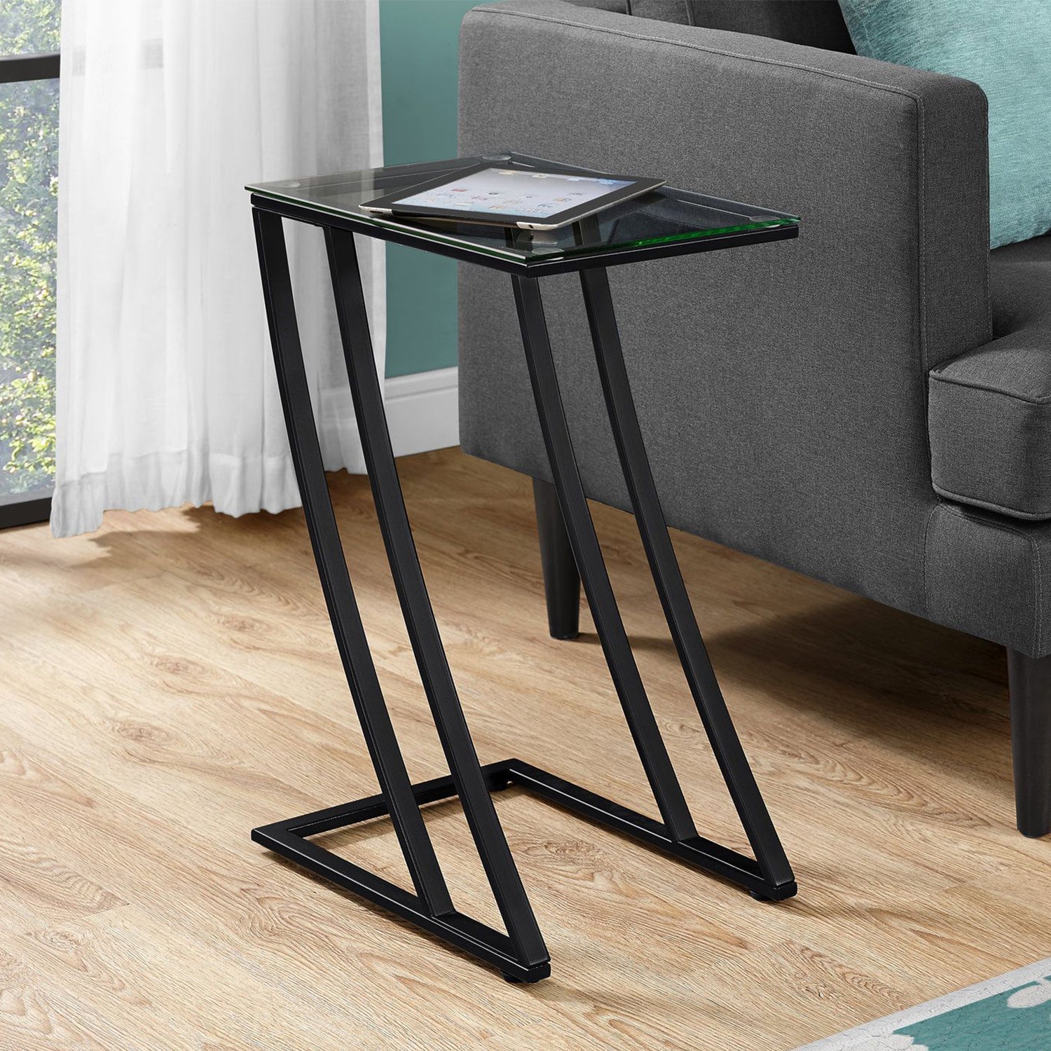 HomeRoots 15.75" x 12" x 24" Clear Tempered Glass Accent Table With Black Metal Base