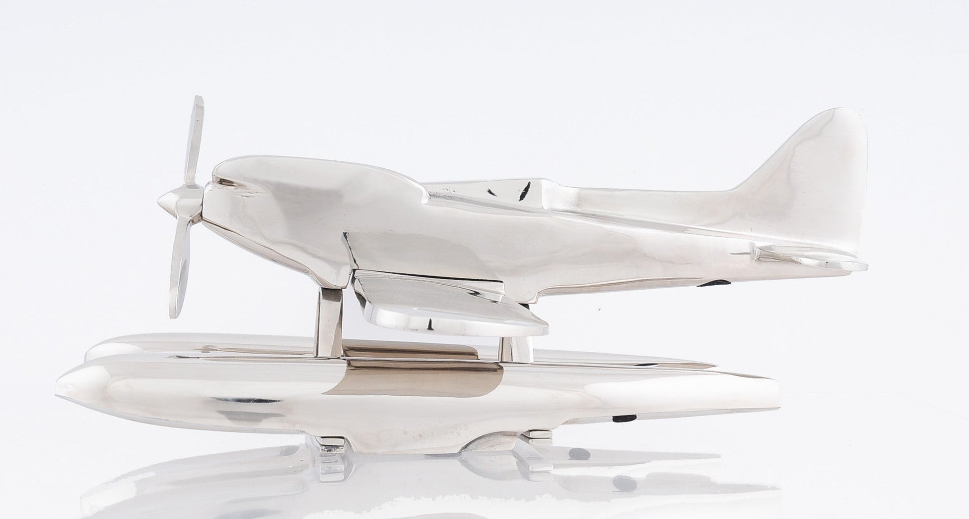 HomeRoots 17" x 16.5" x 7" Alum Seaplane