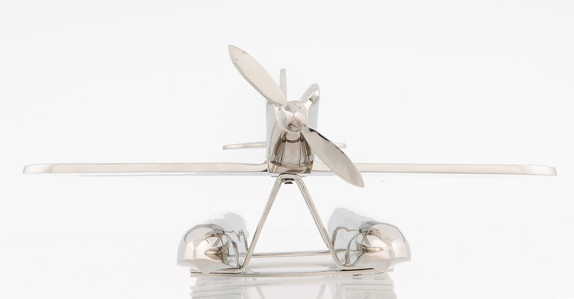 HomeRoots 17" x 16.5" x 7" Alum Seaplane