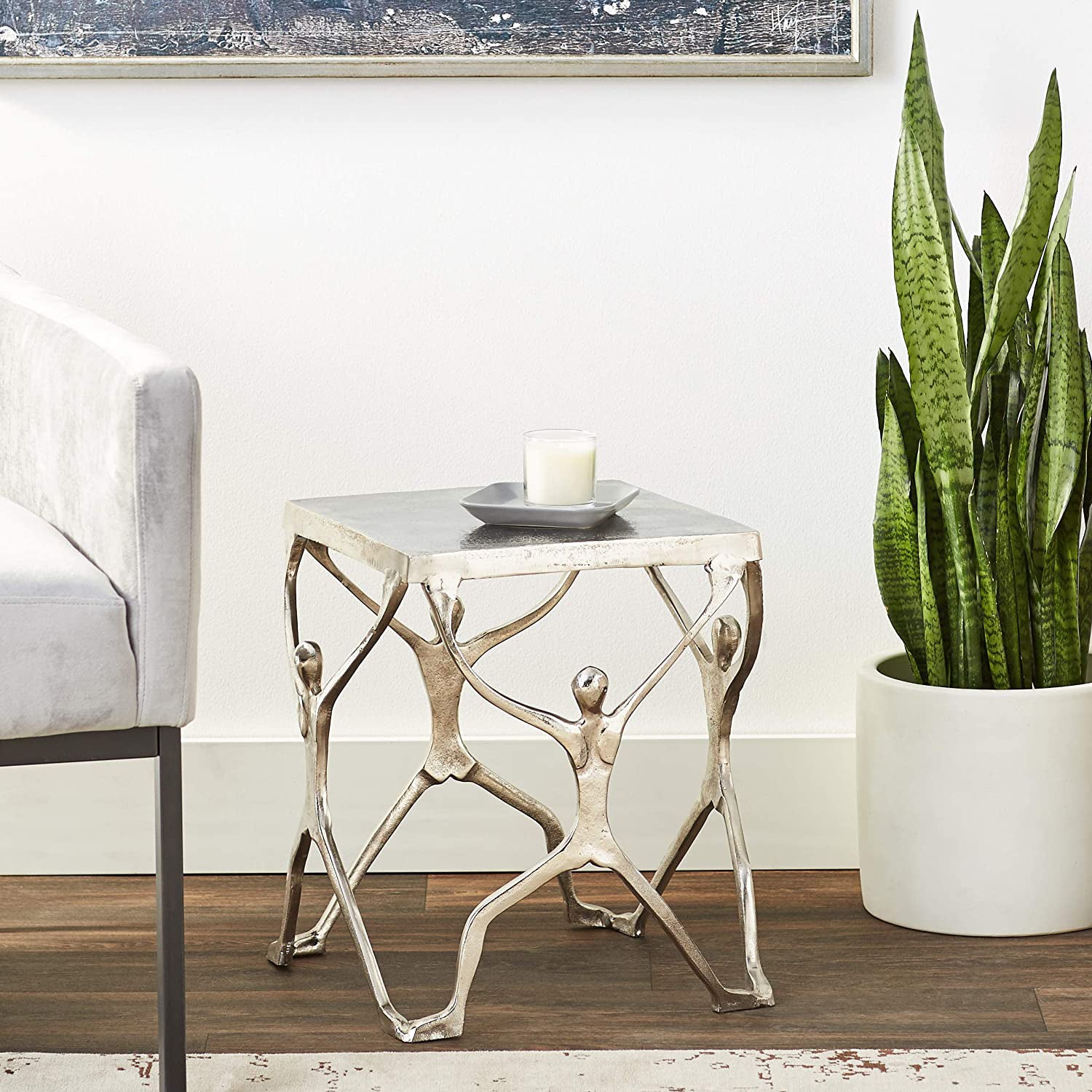 HomeRoots 18" Aluminum End Table With Silver And Antiqued White Finish