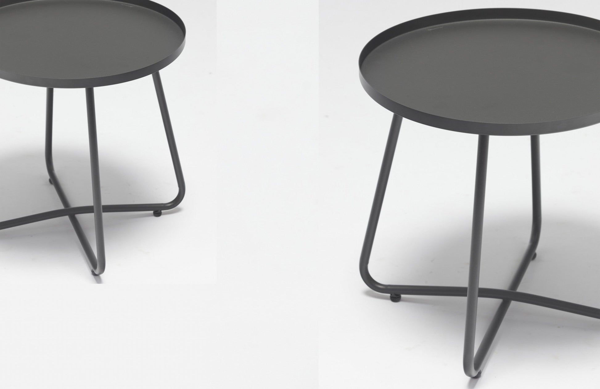 HomeRoots 18" Aluminum Indoor And Outdoor Round End Table in Gray Finish