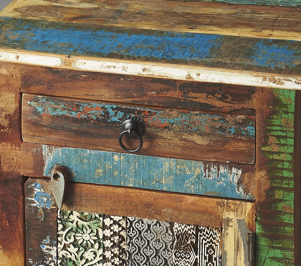HomeRoots 18" Standard Accent Chest With One Drawer in Brown Finish