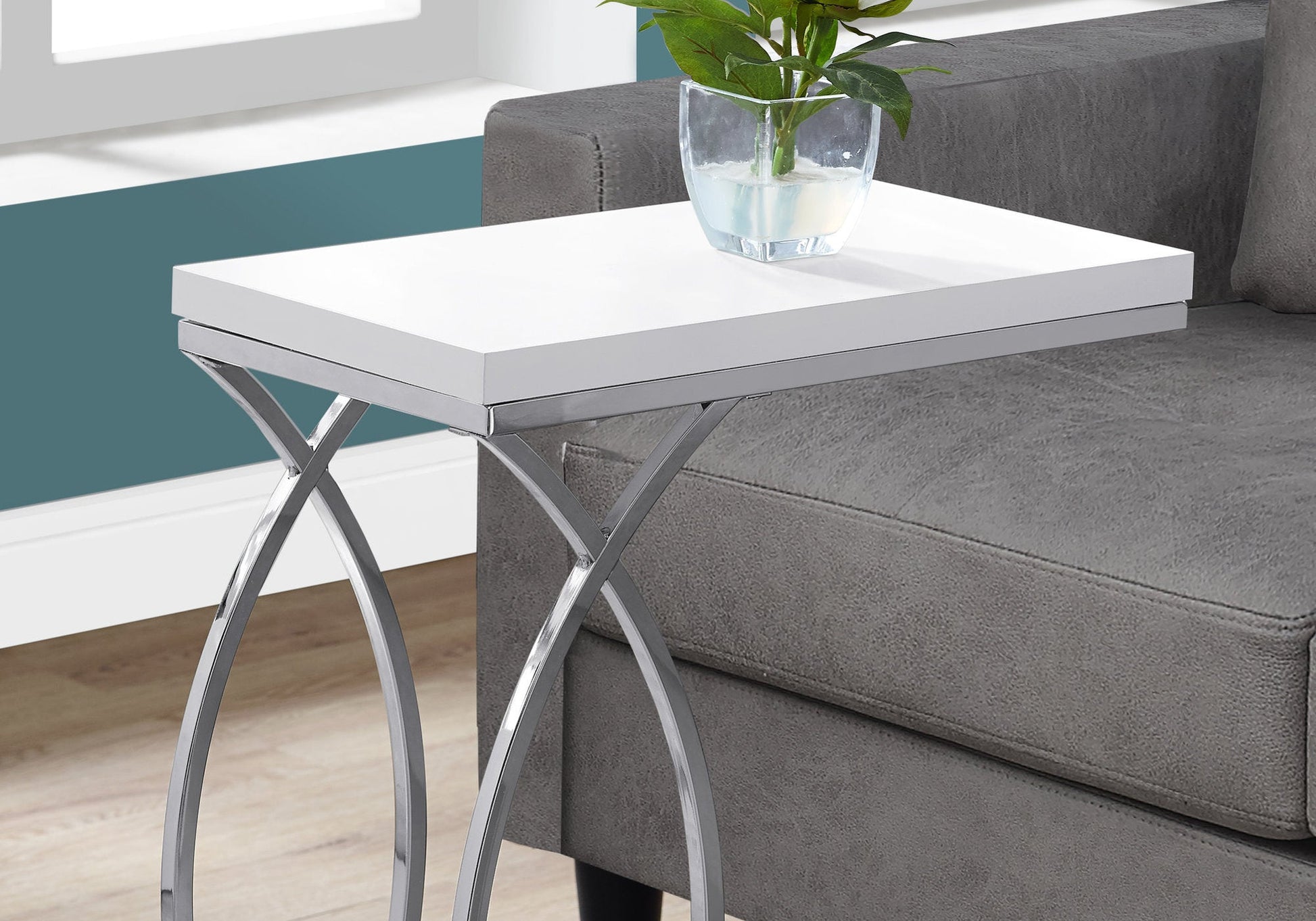 HomeRoots 18.25" x 10.25" x 25" MDF Metal Accent Table in White Finish