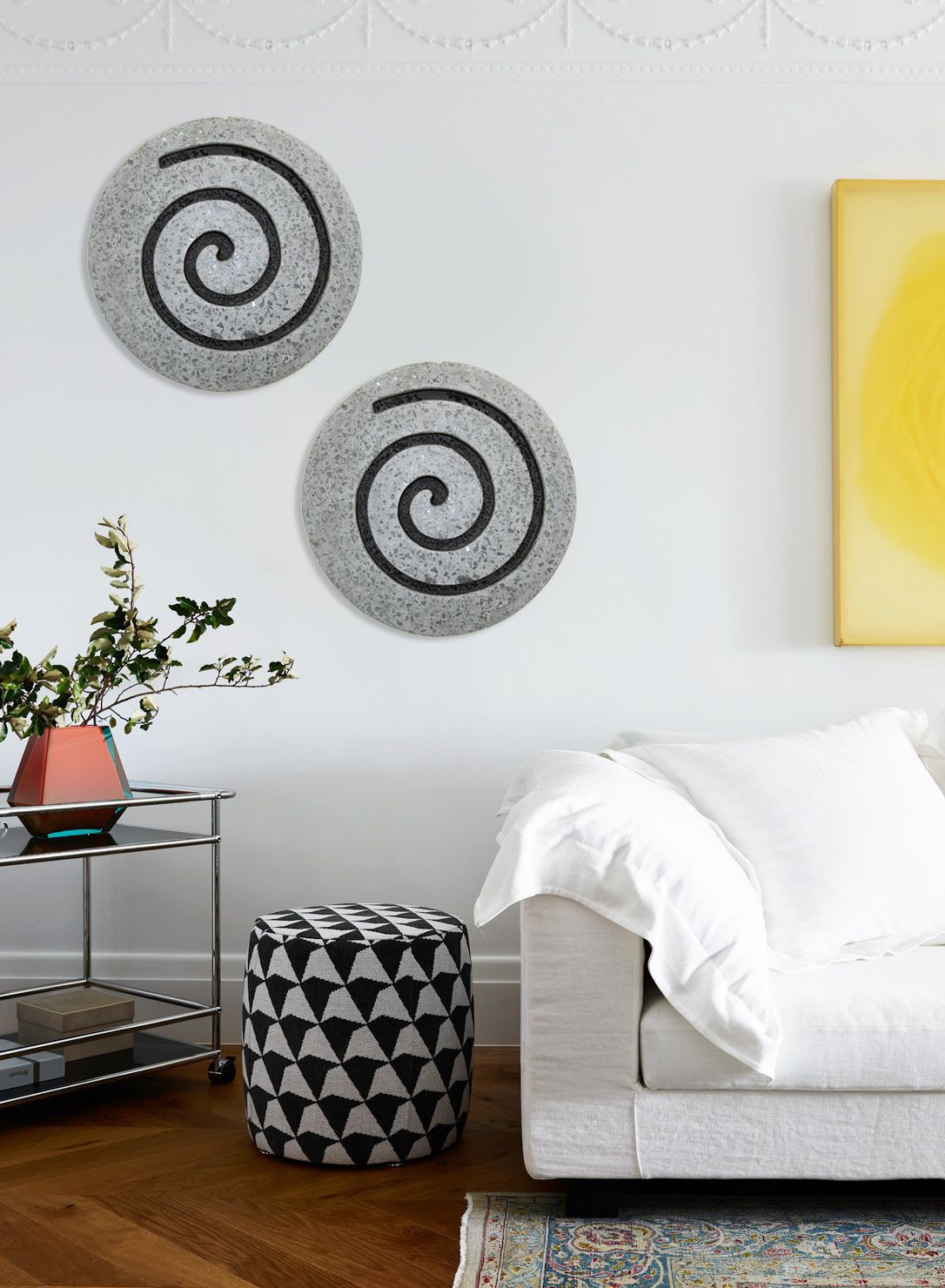 HomeRoots 19 Gray Round Modern Spiral Wall Art