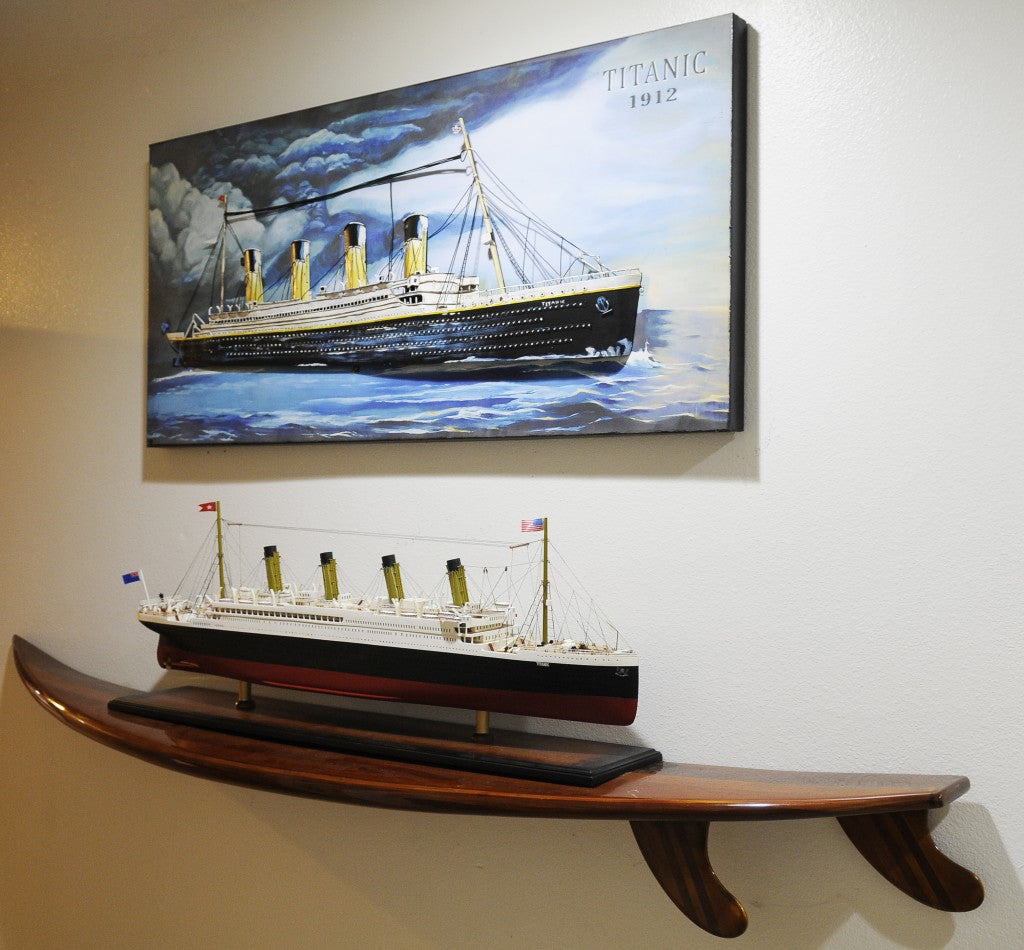 HomeRoots 1912 RMS Titanic 3D Ship Painting