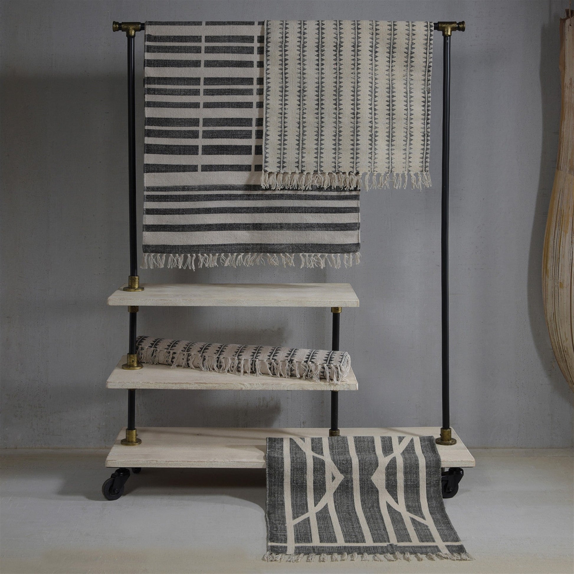 HomeRoots 2' X 3' Gray and Cream Sawlike Stripes Scatter Rug