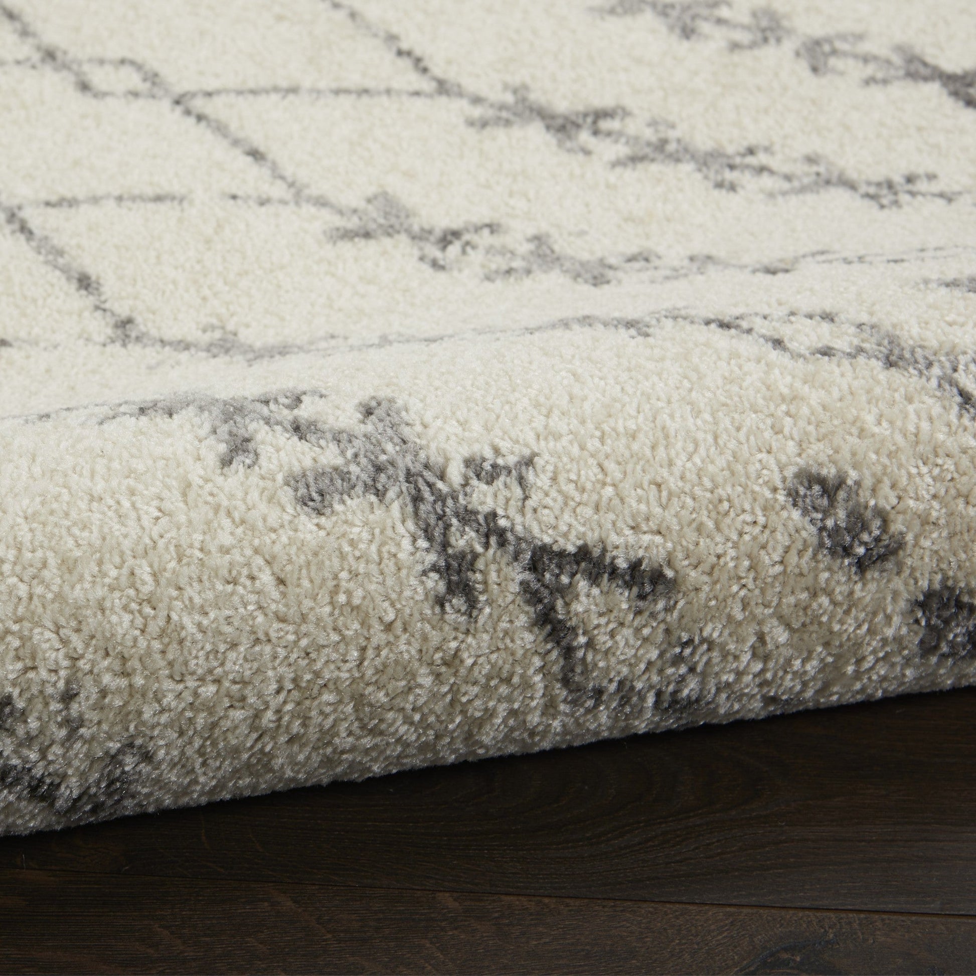 HomeRoots 2' x 10' Ivory and Gray Geometric Runner Rug