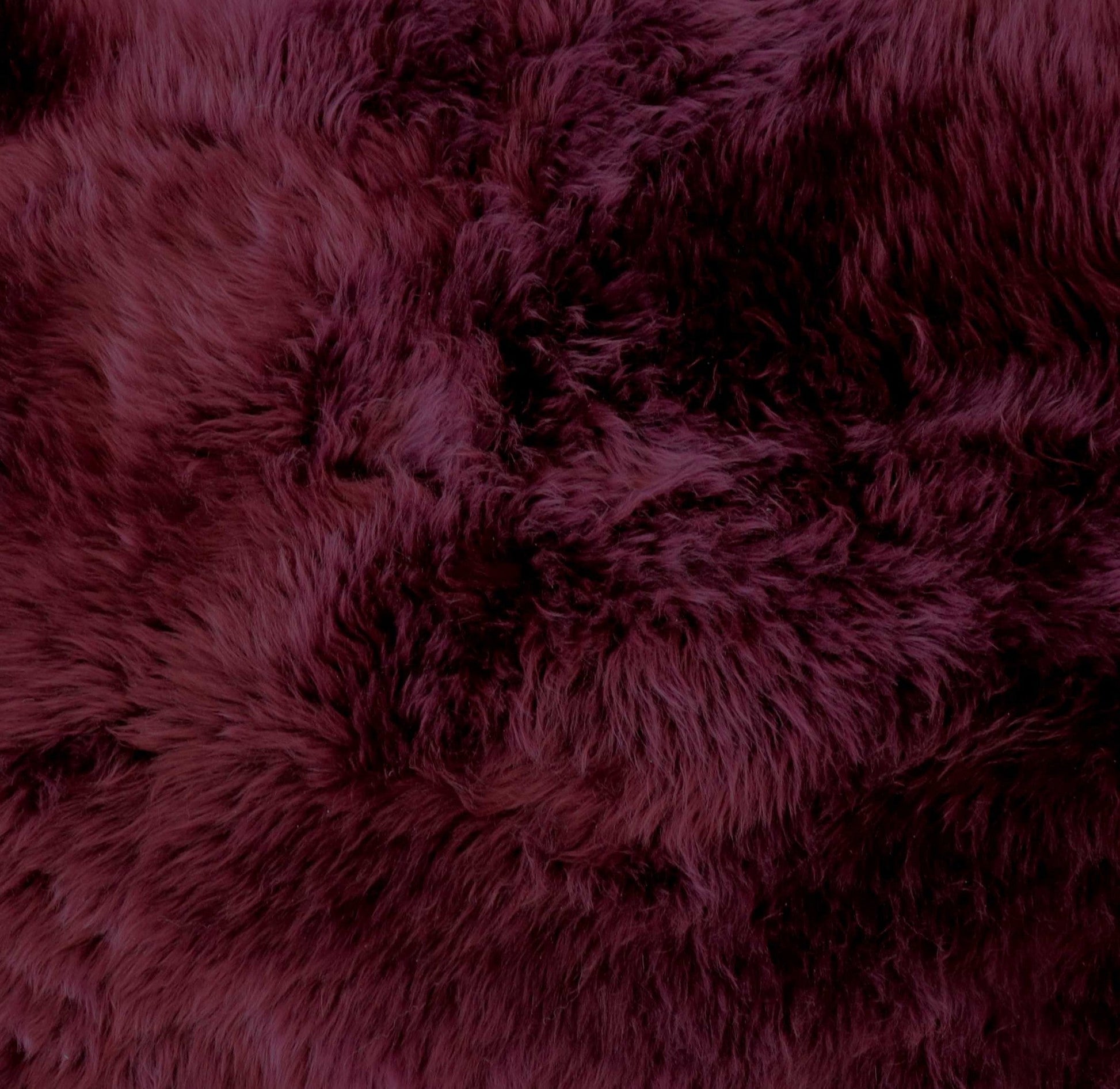 HomeRoots 2' x 3' Burgundy New Zealand Natural Sheepskin Rug