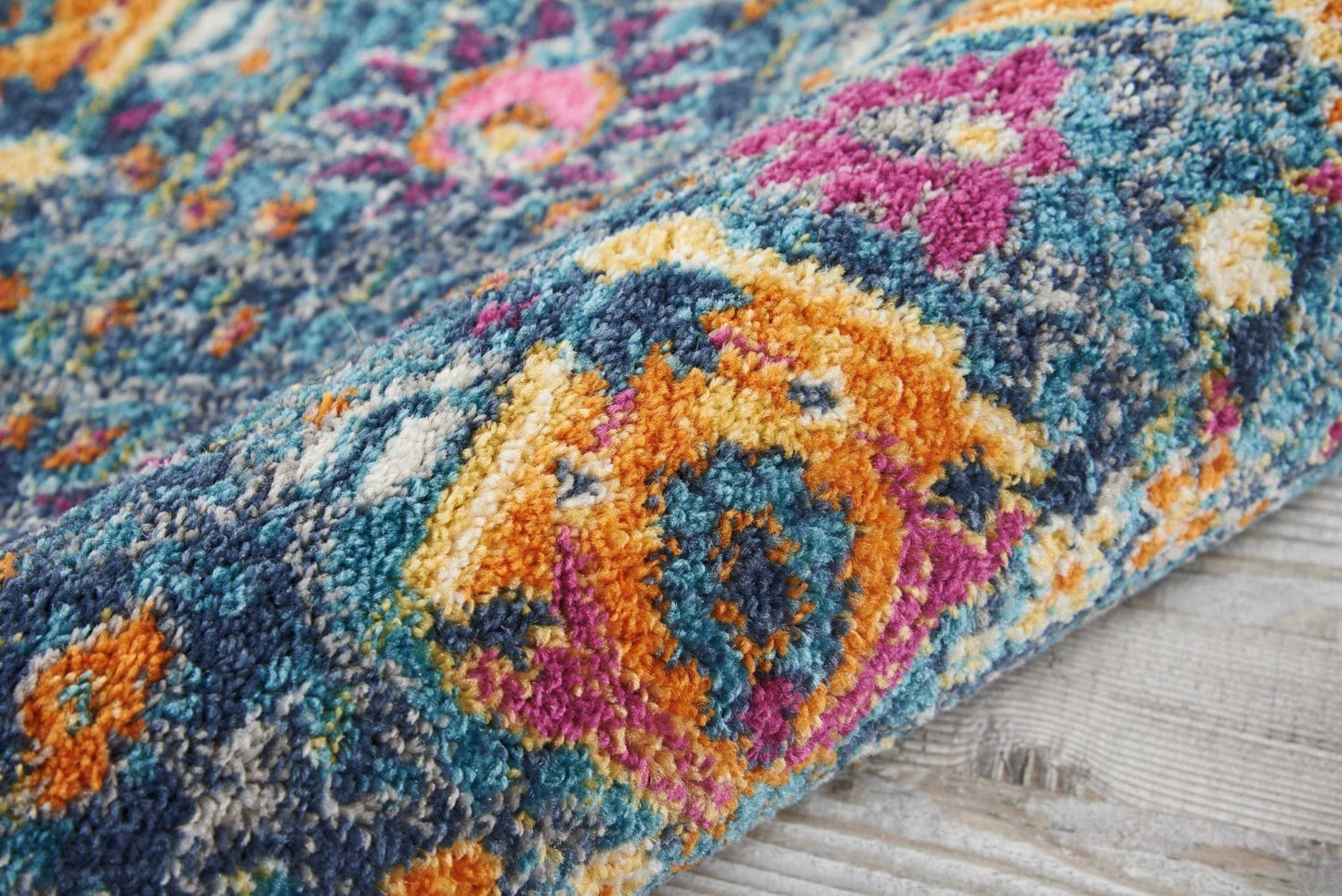 HomeRoots 2' x 3' Denim Blue Florals Distressed Scatter Rug