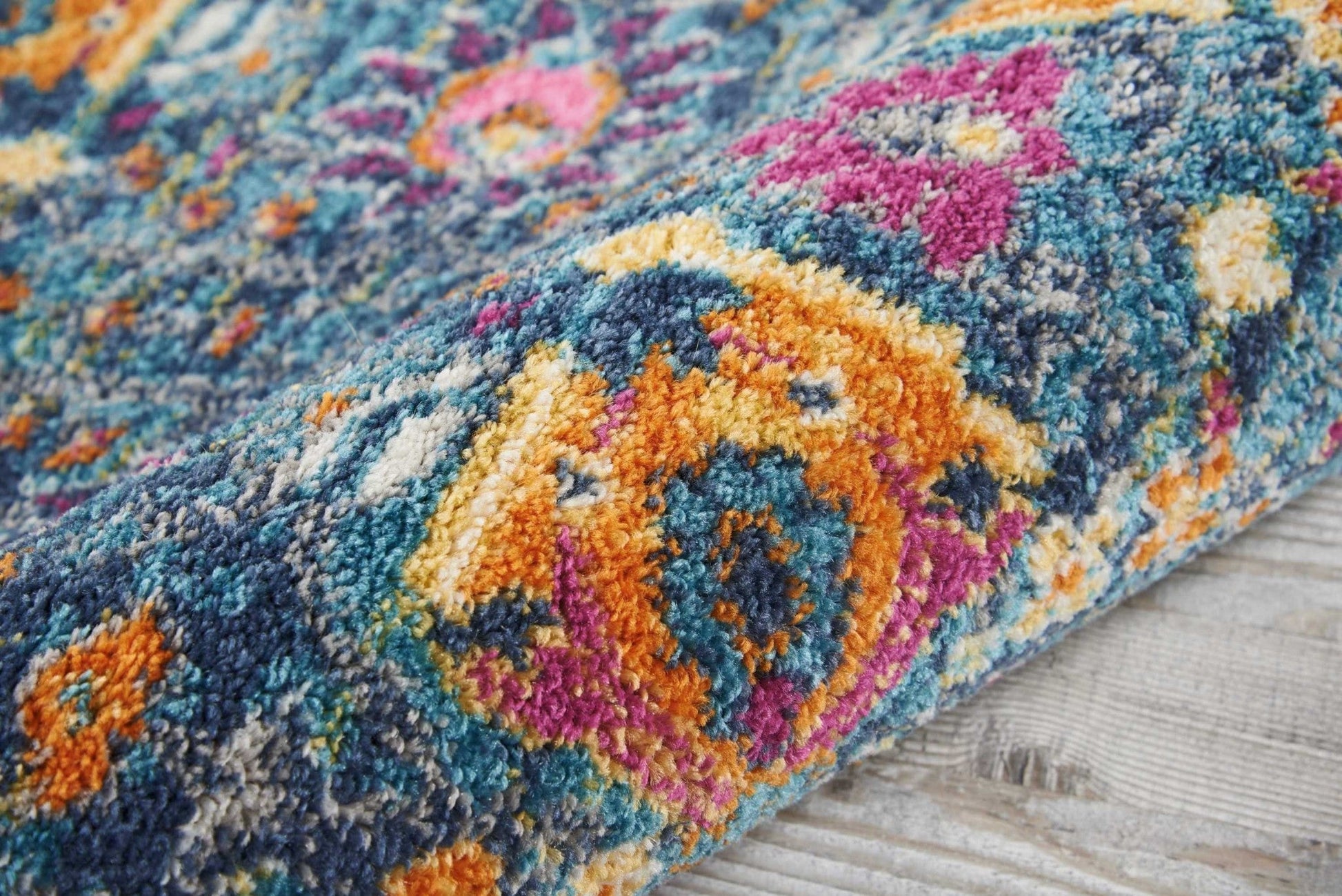 HomeRoots 2' x 3' Denim Blue Florals Distressed Scatter Rug