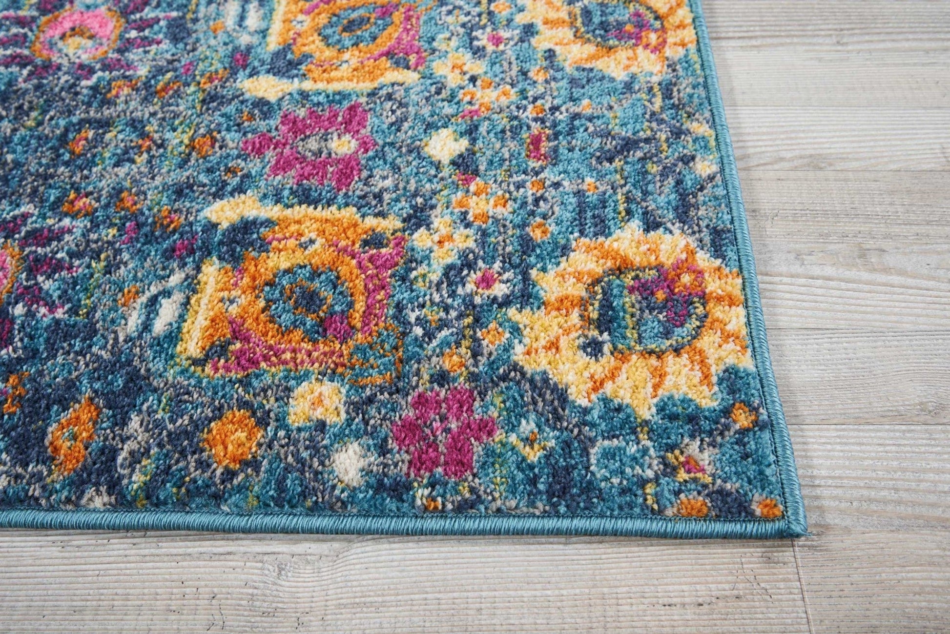 HomeRoots 2' x 3' Denim Blue Florals Distressed Scatter Rug