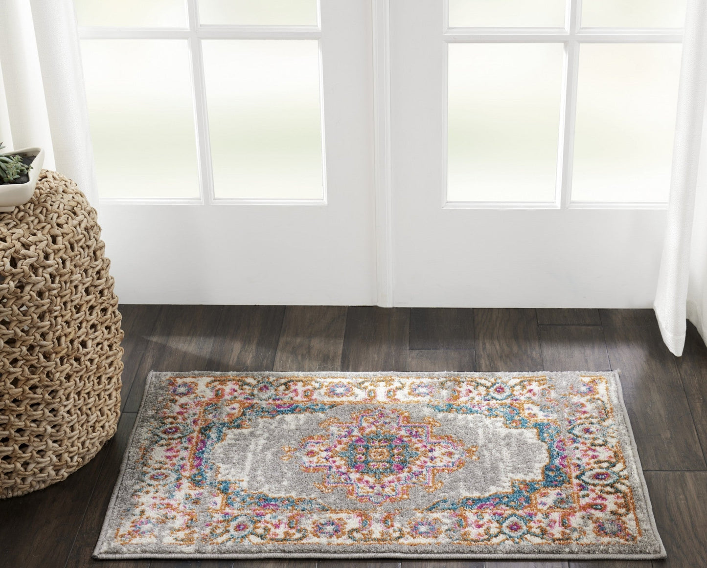 HomeRoots 2’ x 3’ Gray and Gold Medallion Scatter Rug