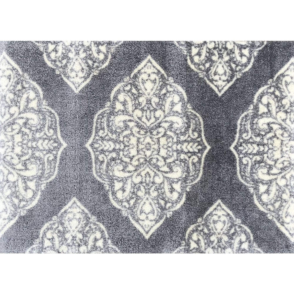 HomeRoots 2' x 3' Gray and Ivory Scallop Medallion Washable Floor Mat