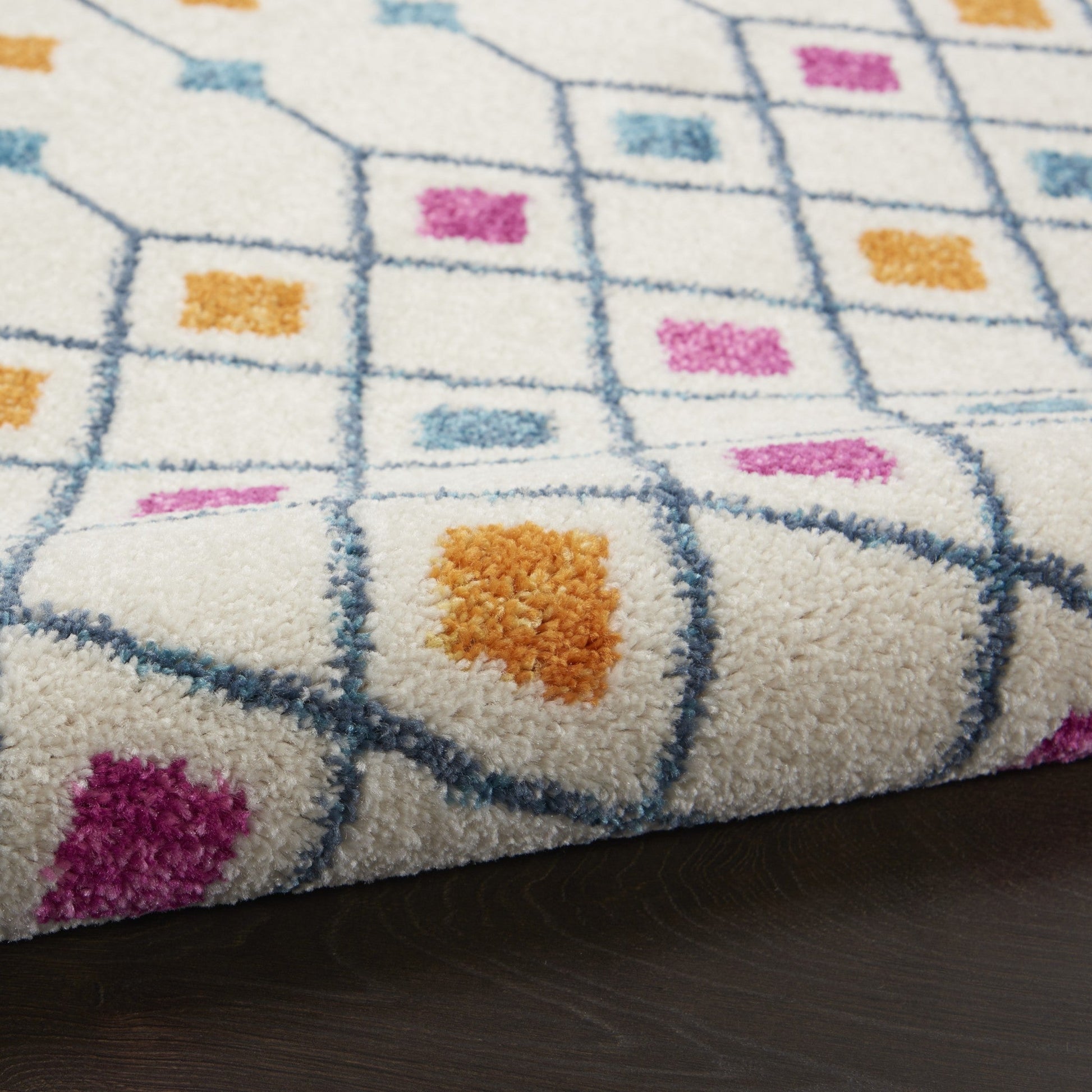 HomeRoots 2' x 3' Ivory Jewels Geometric Scatter Rug