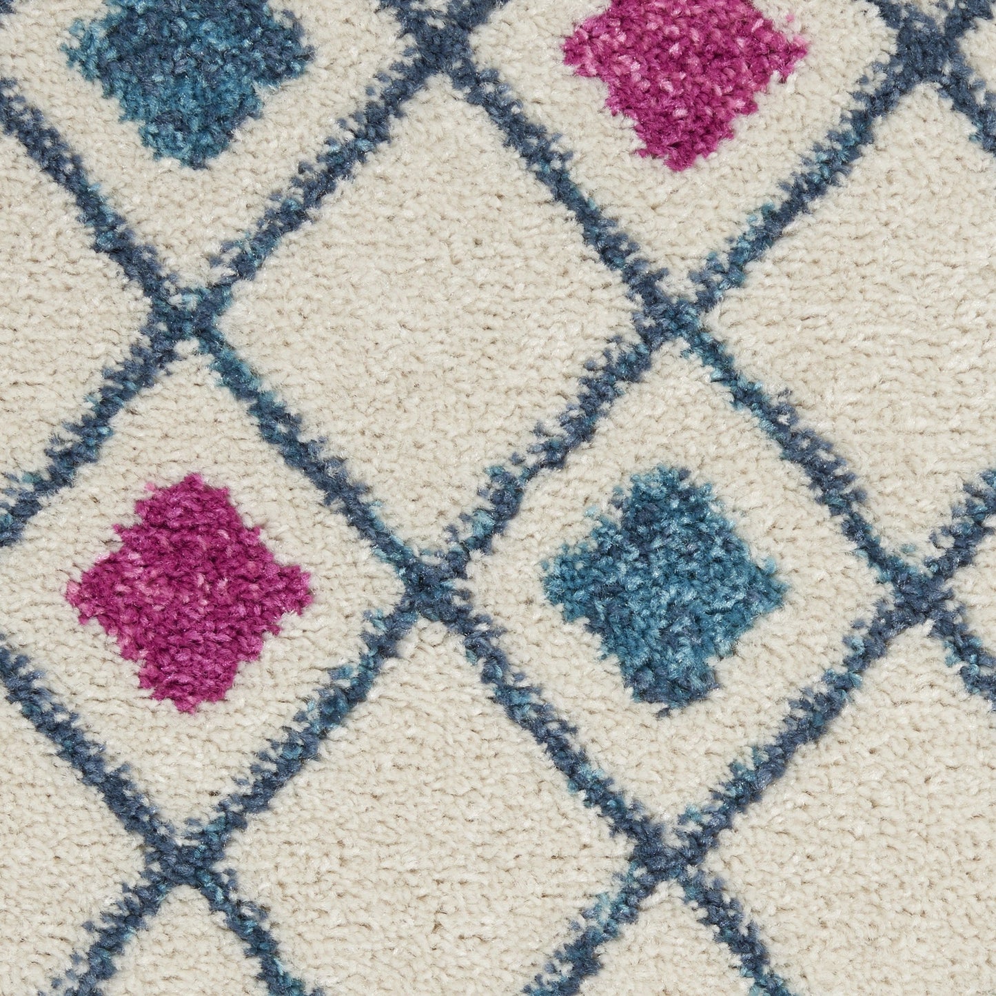 HomeRoots 2' x 3' Ivory Jewels Geometric Scatter Rug