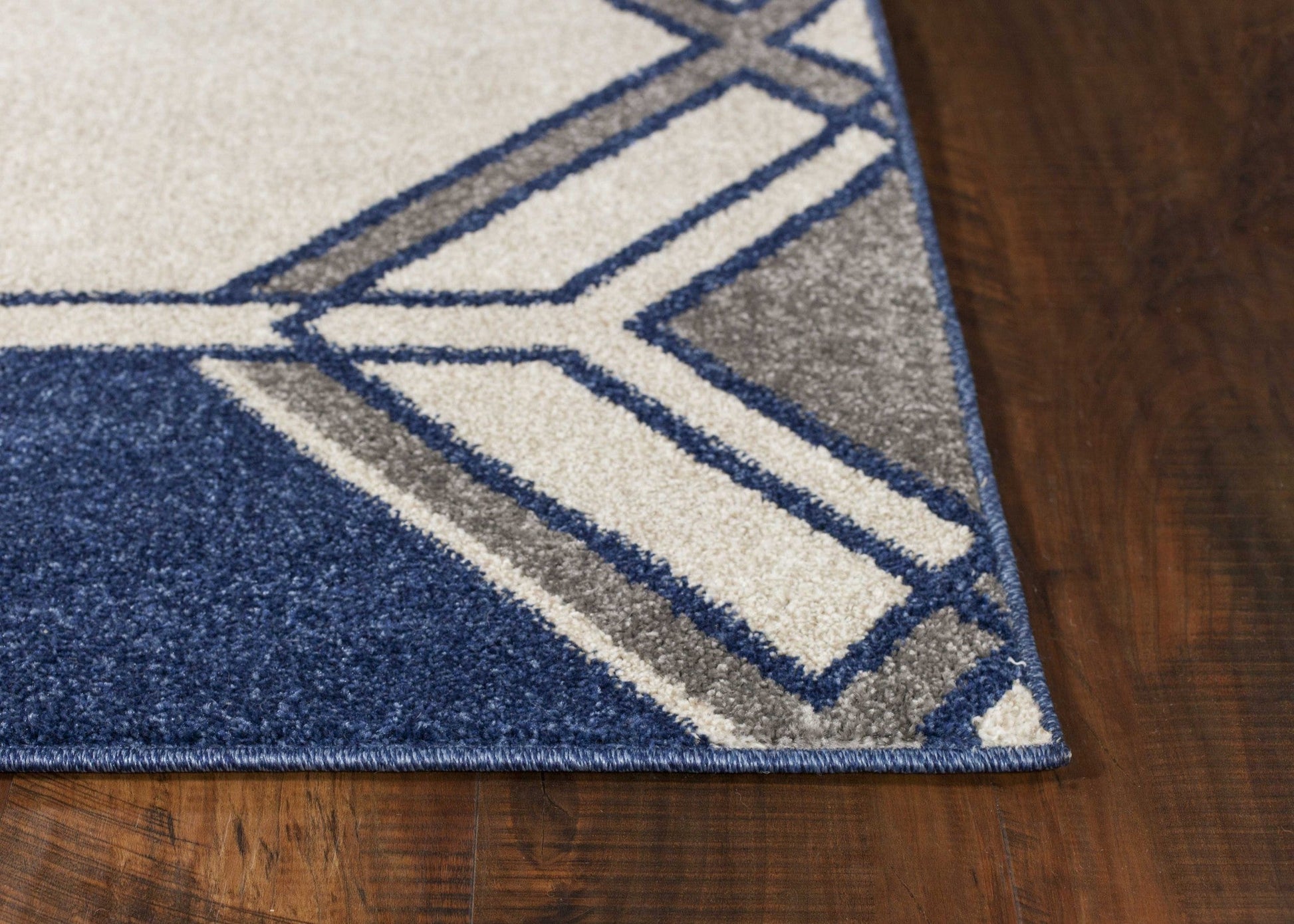 HomeRoots 2' x 3' Ivory or Denim Geometric Hexagon UV Treated Accent Rug
