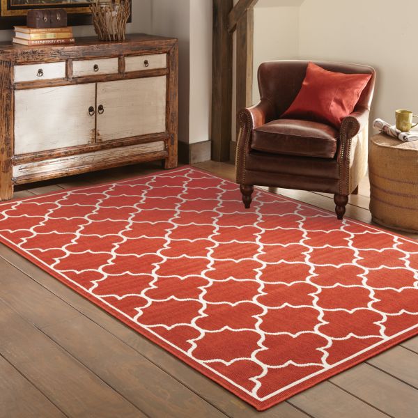 HomeRoots 2' x 3' Red and Ivory Trellis Indoor Outdoor Scatter Rug