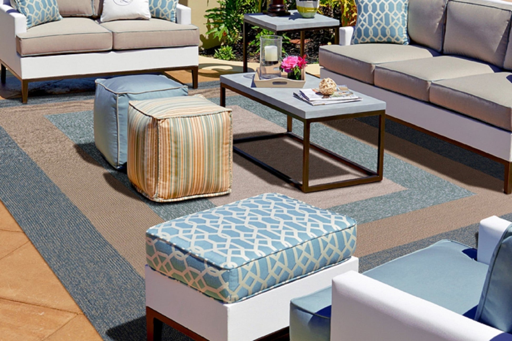 HomeRoots 2' x 3' Spa Polypropylene Accent Rug