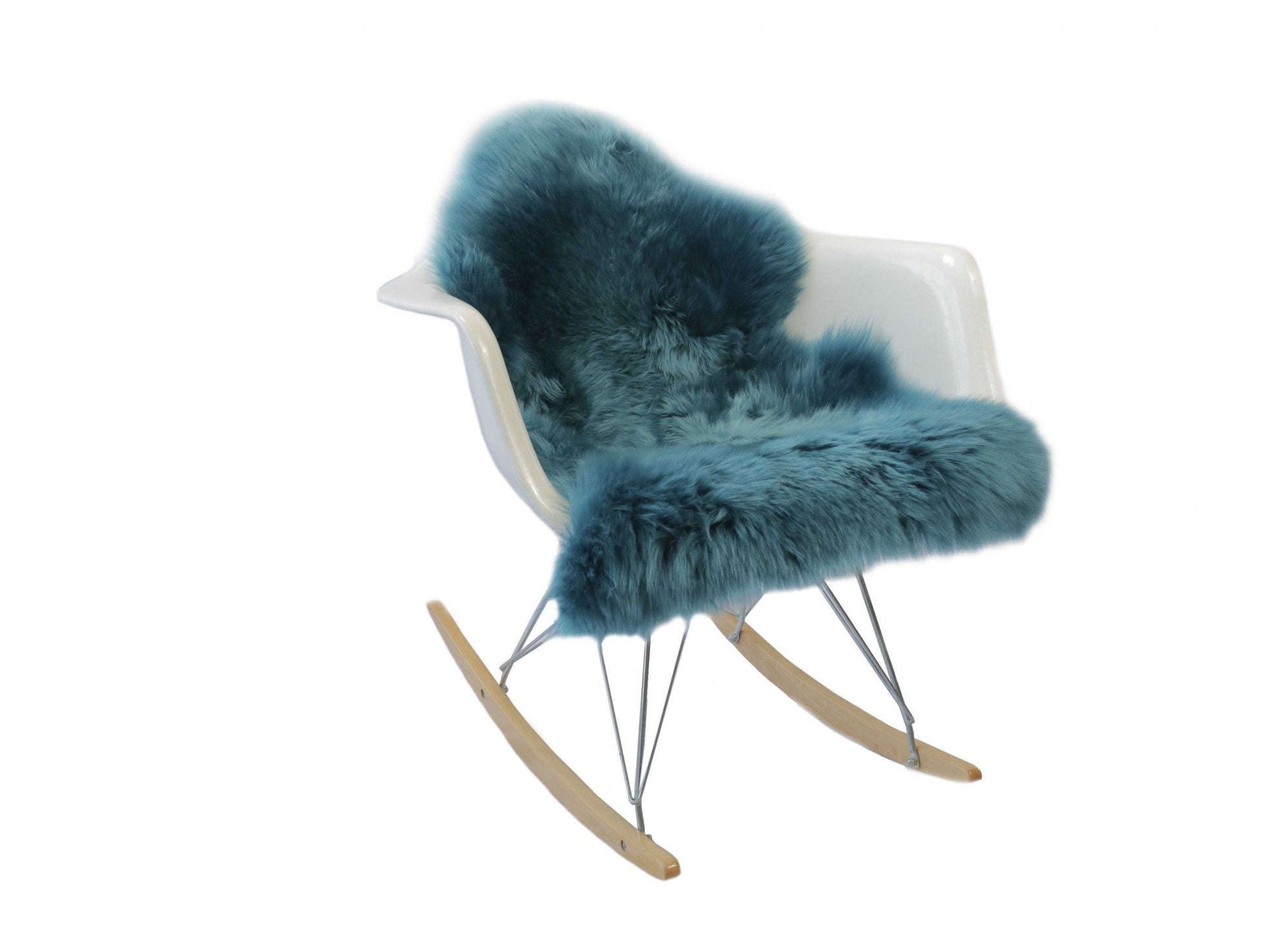 HomeRoots 2' x 3' Teal New Zealand Natural Sheepskin Rug