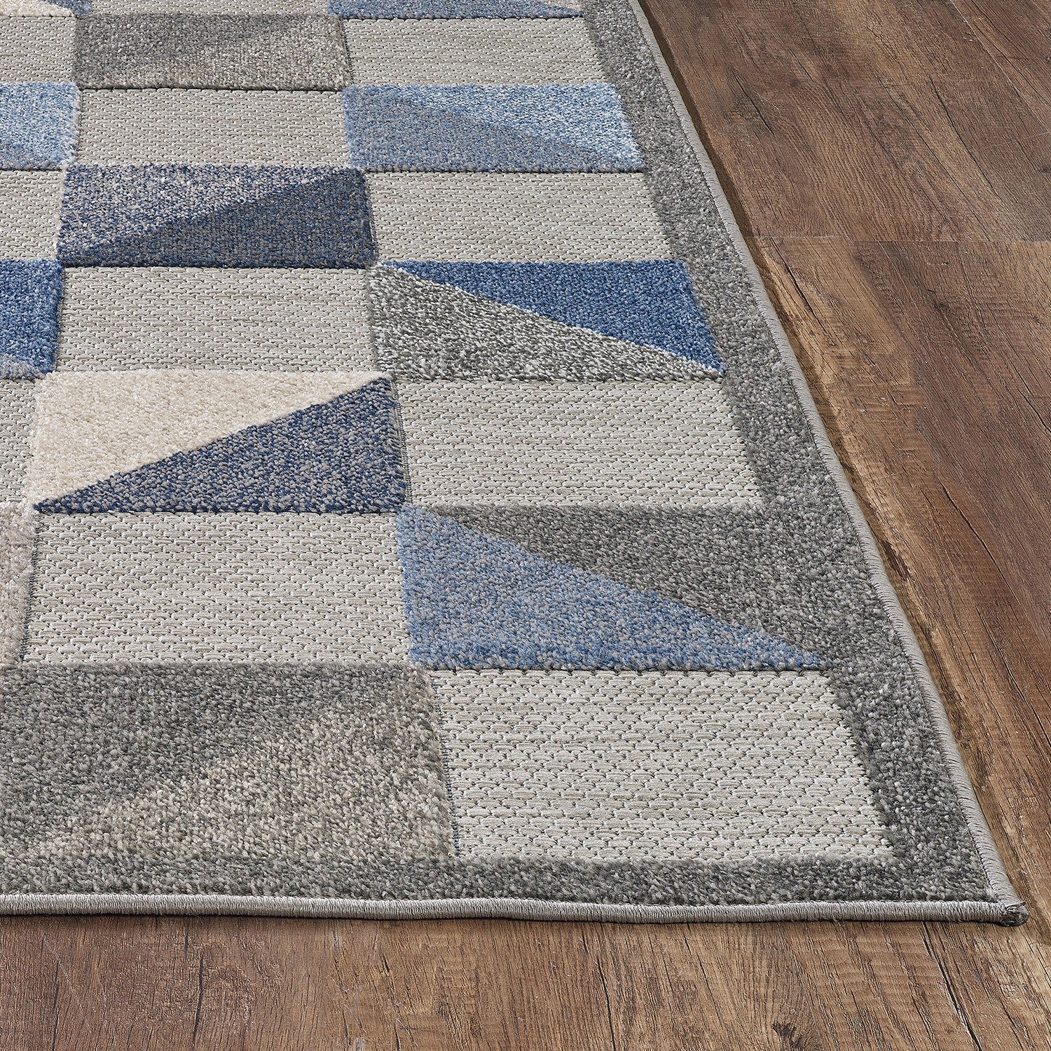 HomeRoots 2' x 4' Blue Gray Triangle Indoor Outdoor Area Rug