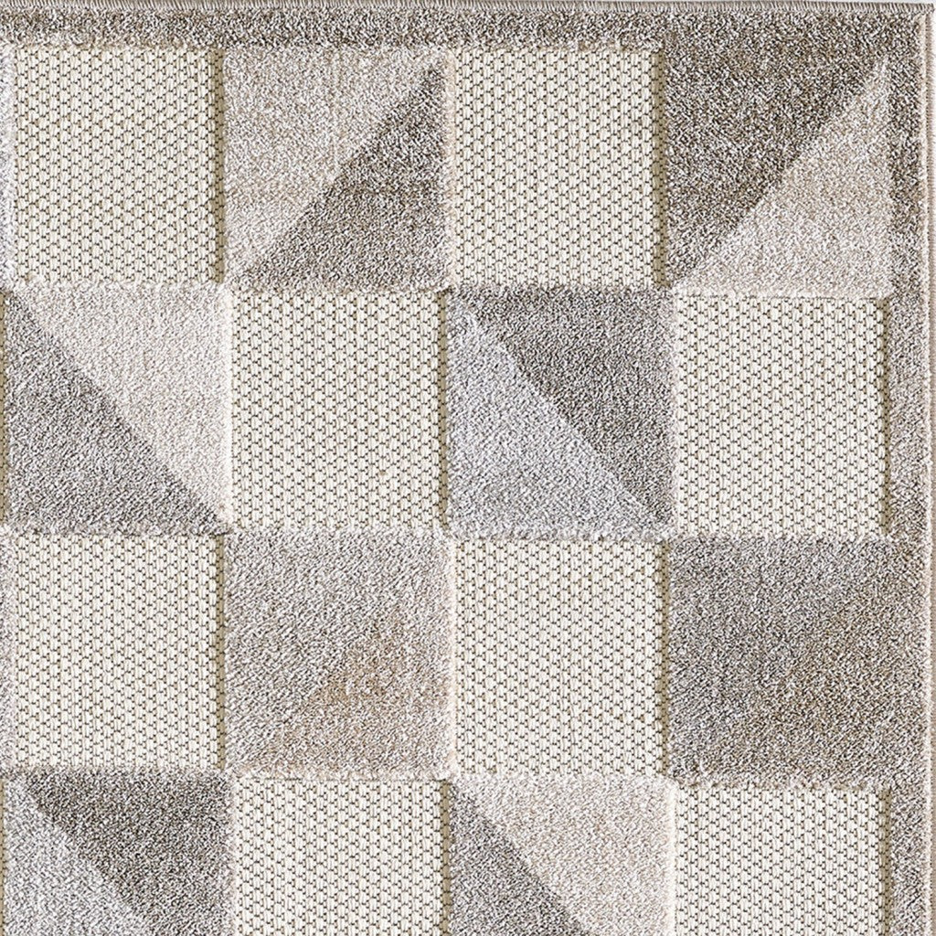 HomeRoots 2' x 4' Gray Triangle Indoor Outdoor Area Rug