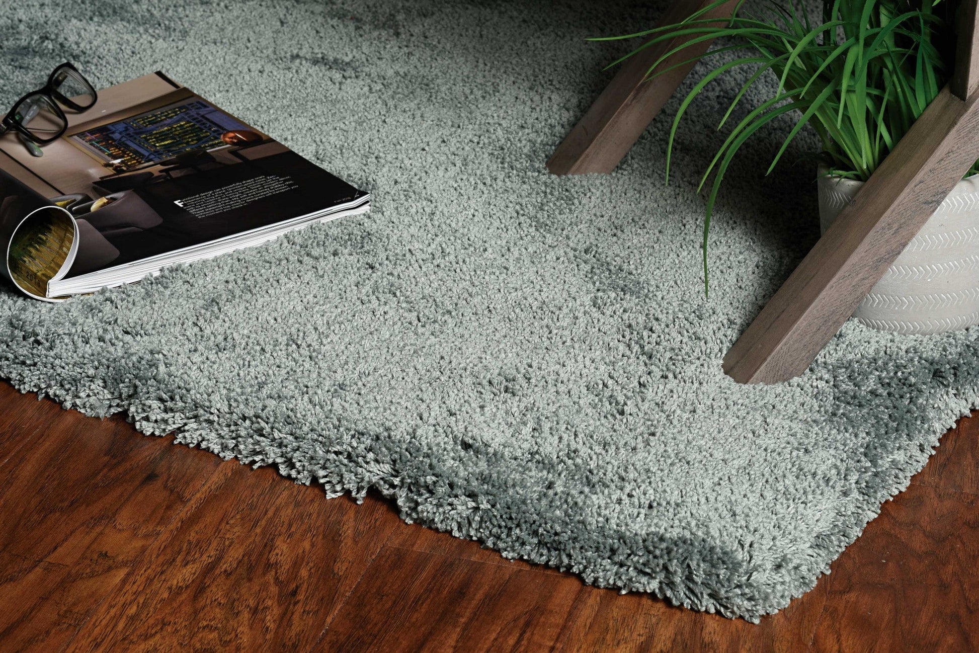 HomeRoots 2' x 4' Polyester Slate Area Rug