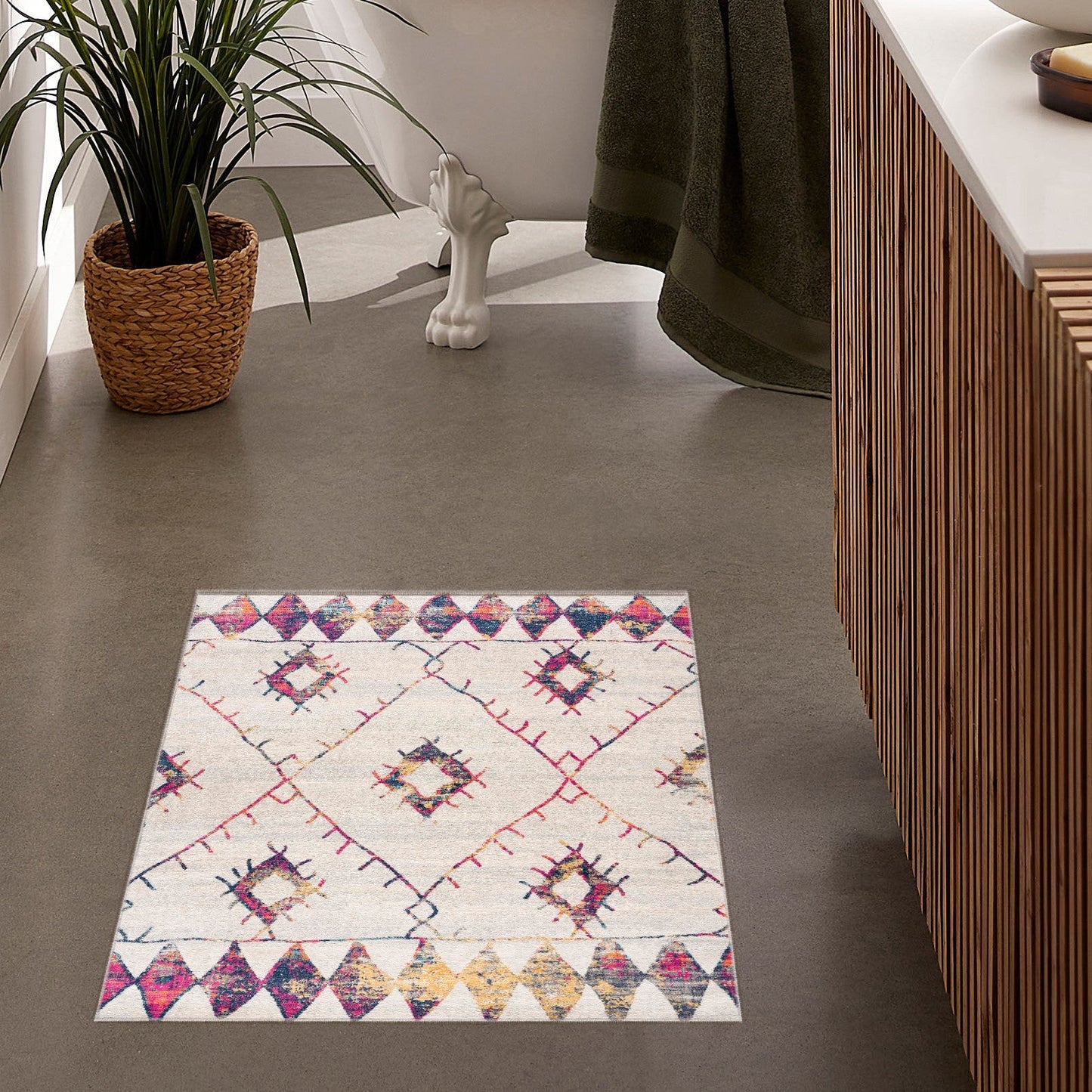 HomeRoots 2' x 4' White Berber Pattern Area Rug