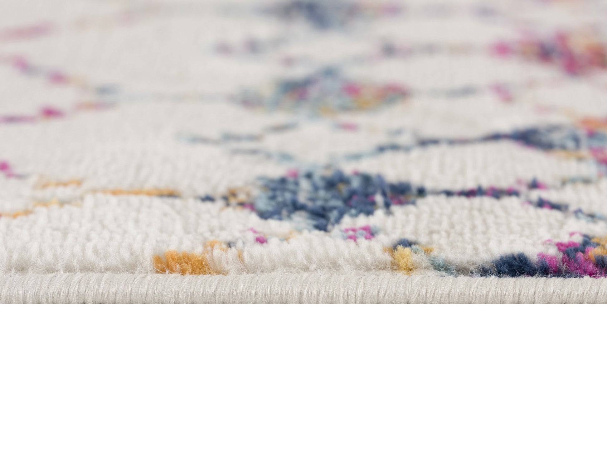 HomeRoots 2’ x 4’ White Modern Geometric Grid Area Rug