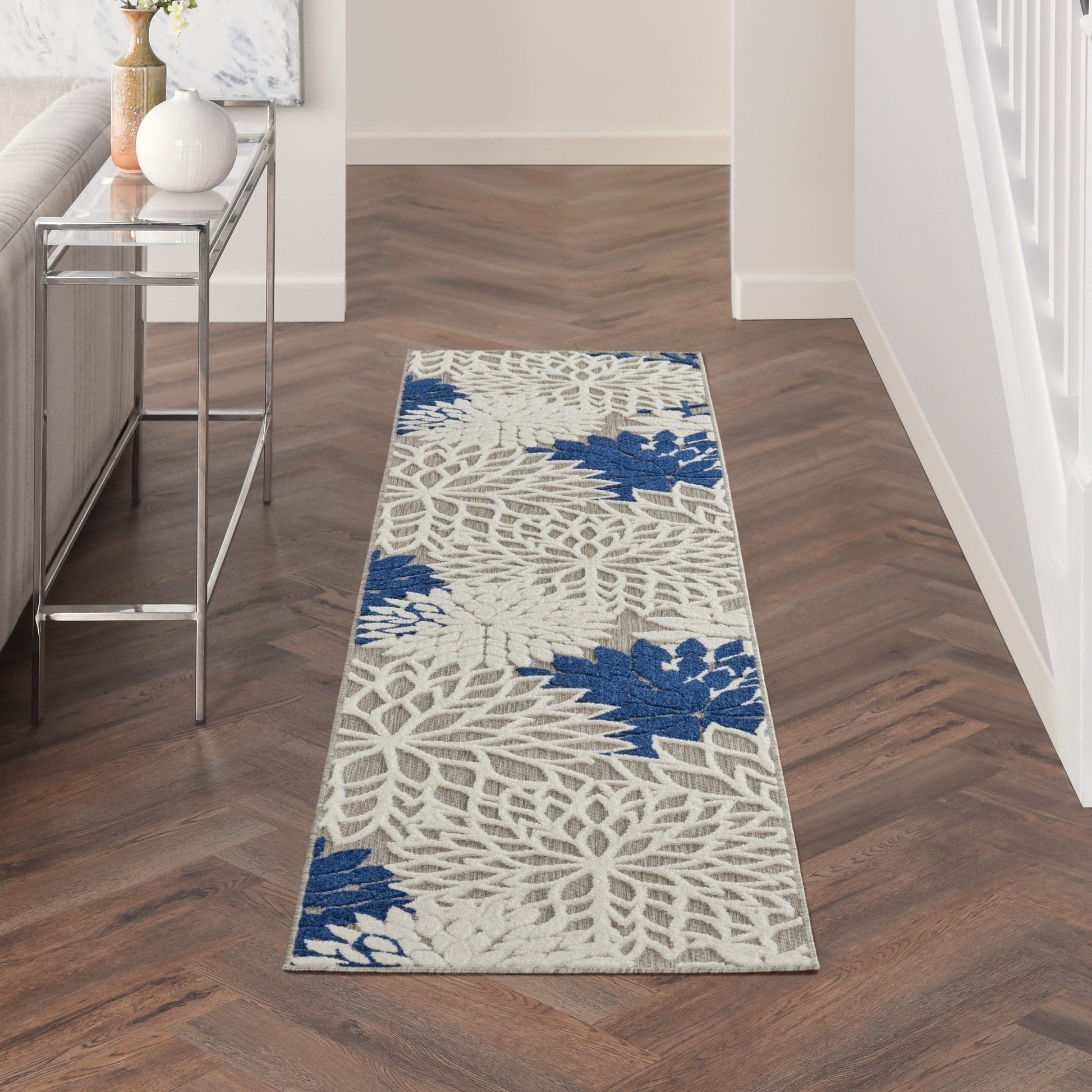 HomeRoots 2’ x 6’ Ivory and Navy Indoor Outdoor Runner Rug