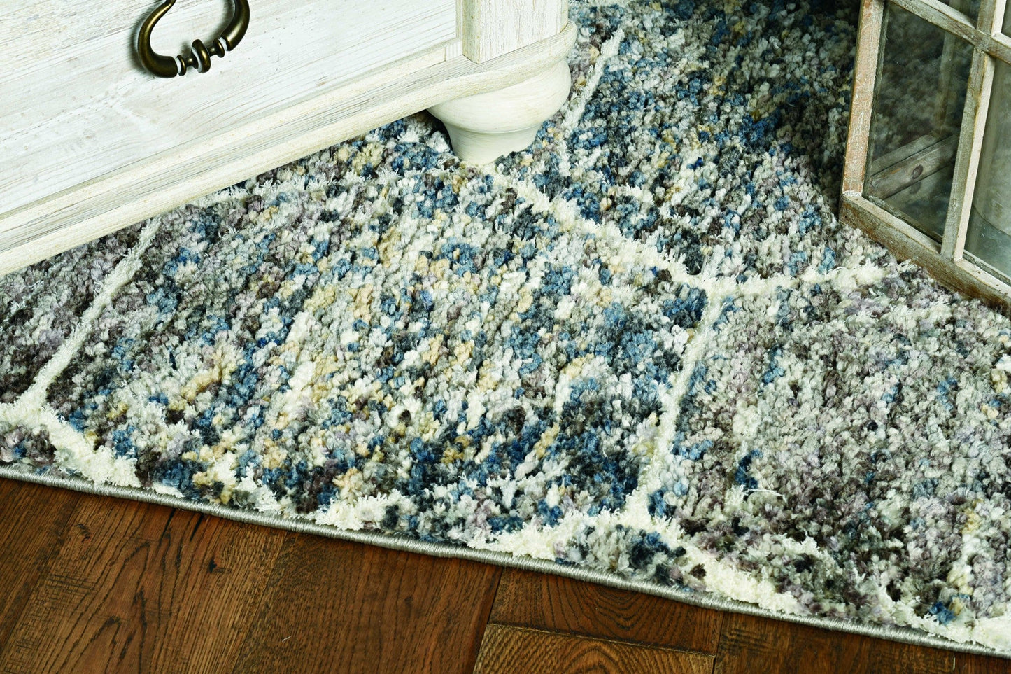 HomeRoots 2' x 7' Grey or Teal Geometric Hexagon Runner Rug with Fringe