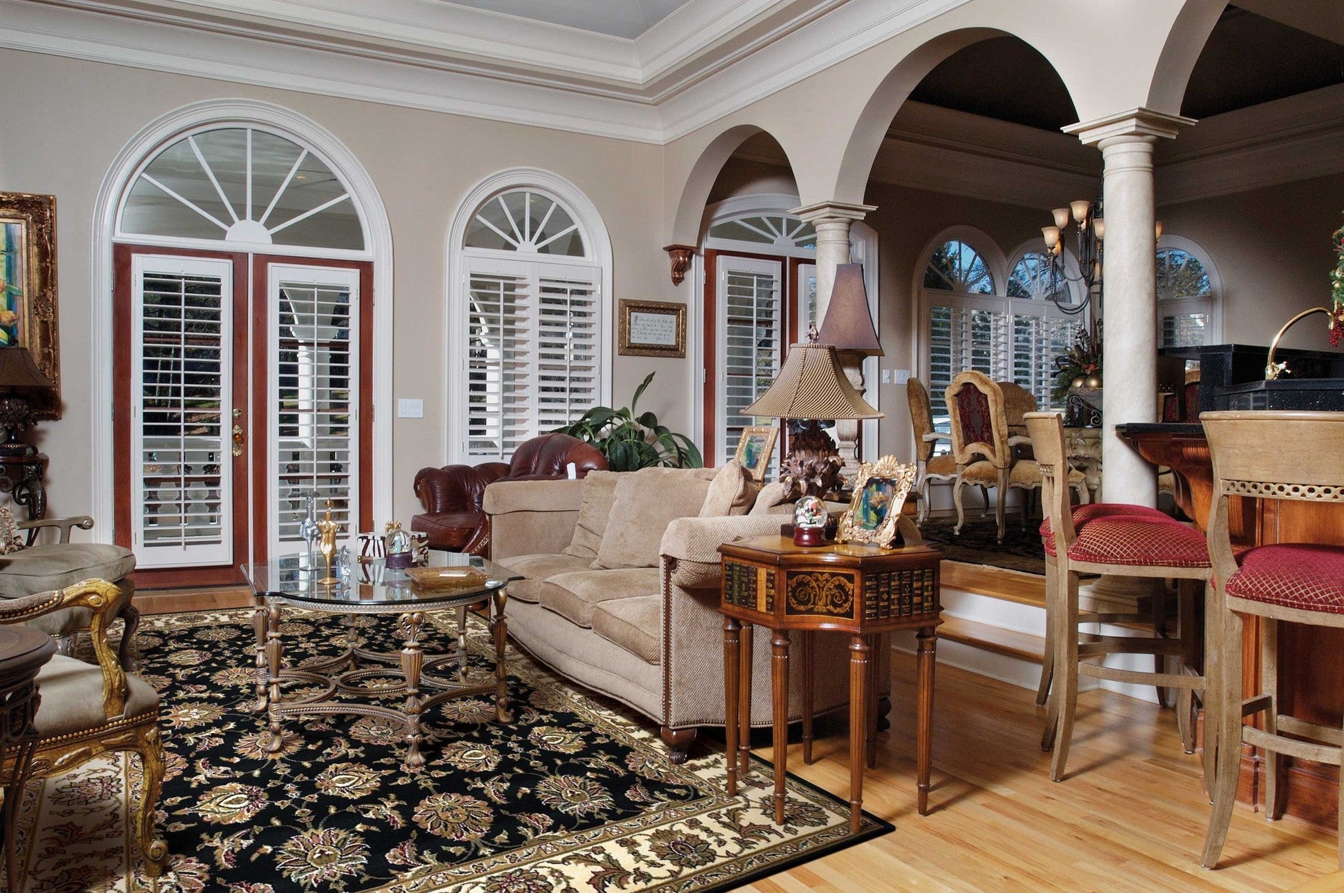 HomeRoots 2' x 8' Black or Ivory Traditional Bordered Rug