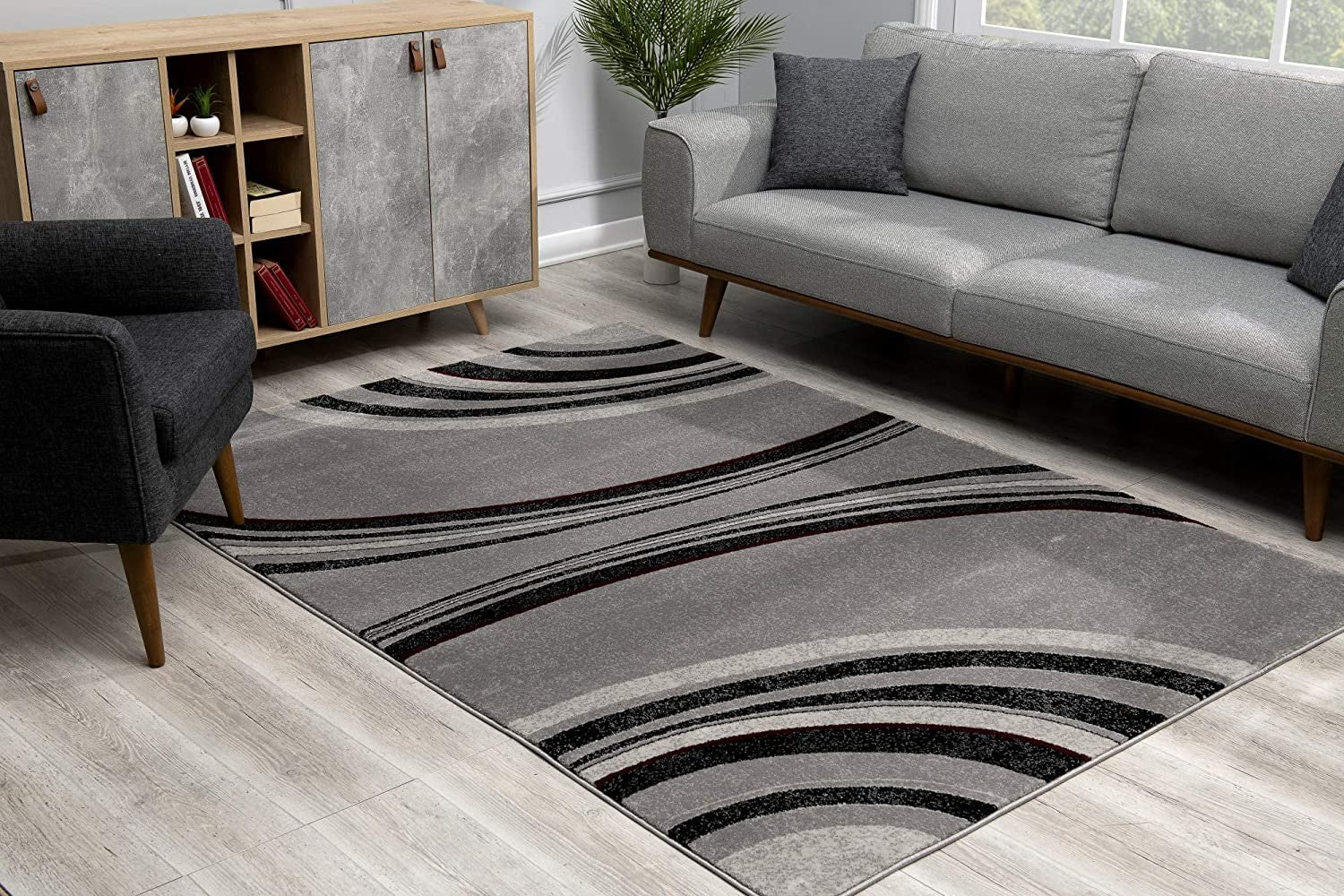 HomeRoots 2' x 8' Gray Modern Geometric Runner Rug