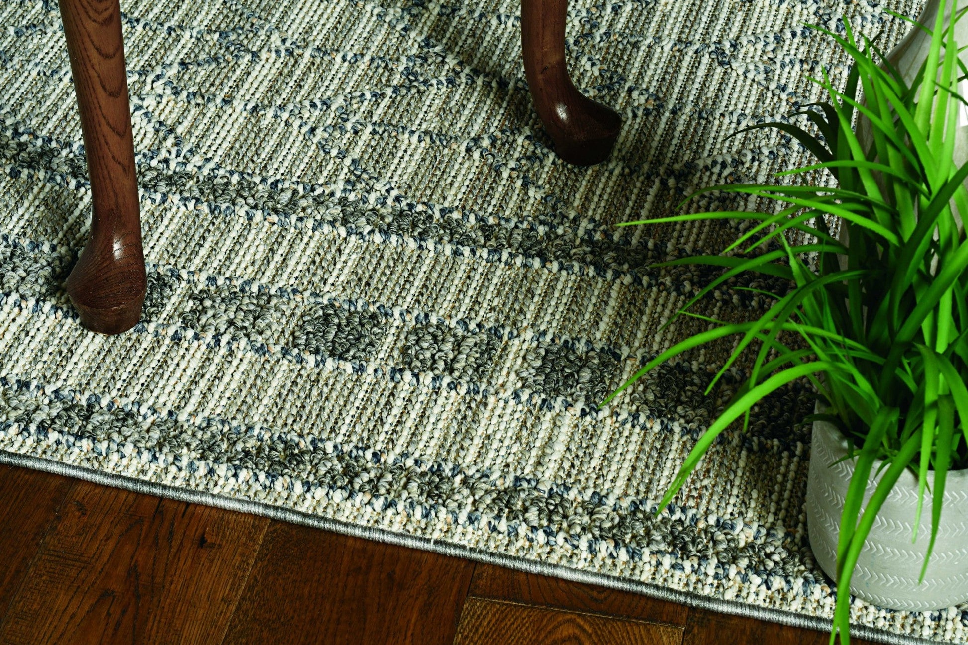 HomeRoots 2' x 8' Grey Bordered Runner Rug