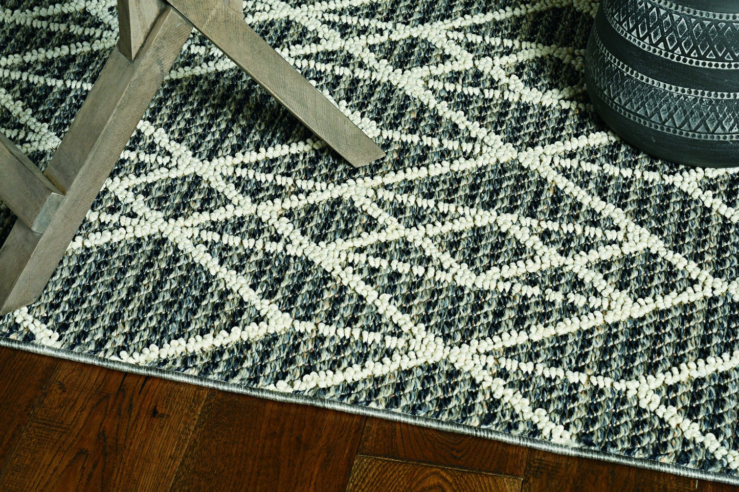HomeRoots 2' x 8' Grey Geometric Lines Runner Rug