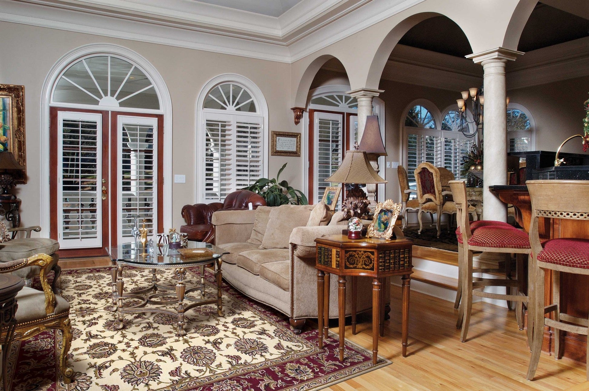 HomeRoots 2' x 8' Ivory or Red Classic Bordered Runner Rug
