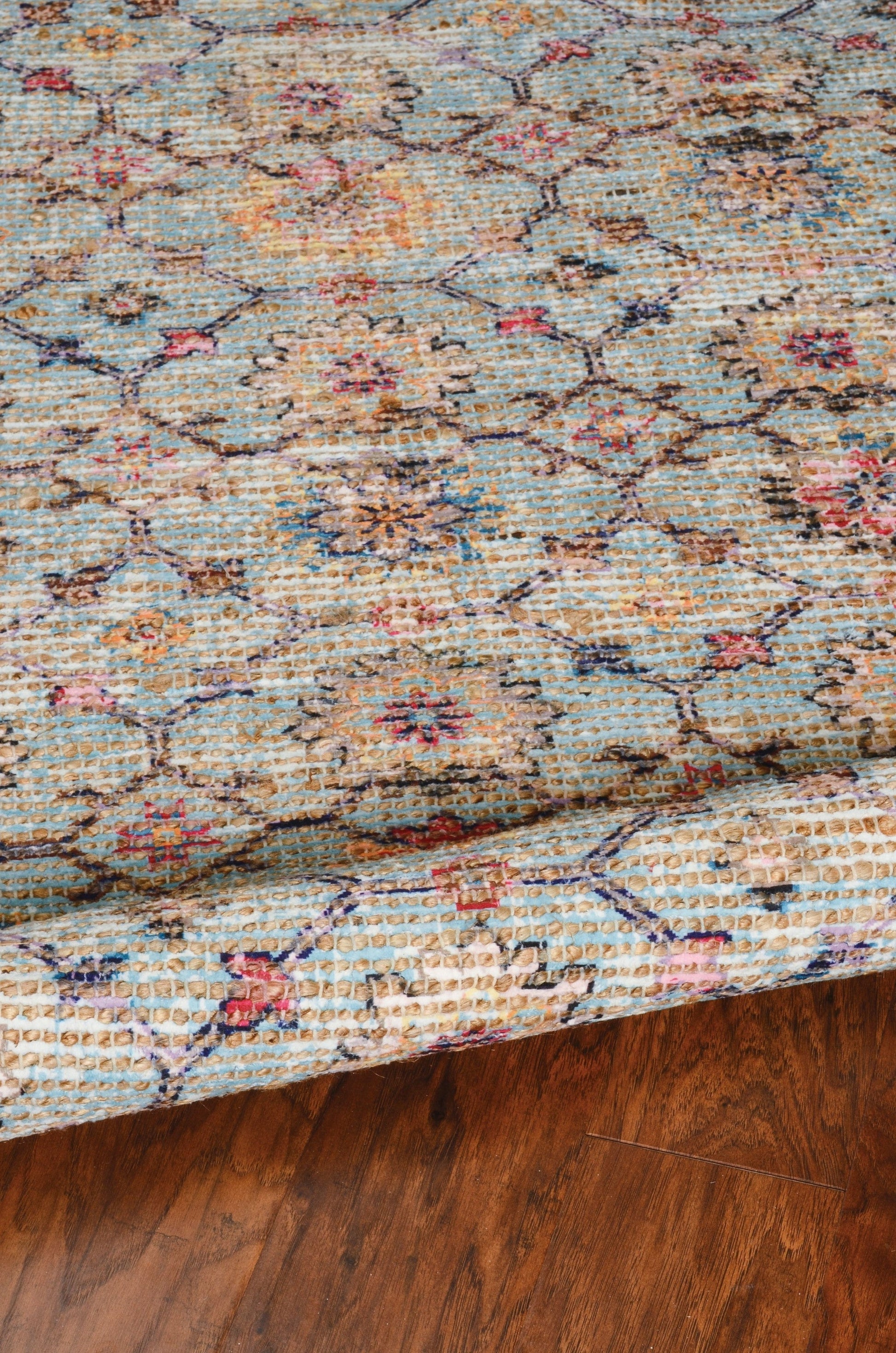 HomeRoots 2" x4" Spa Green Hand Woven Floral Indoor Accent Rug