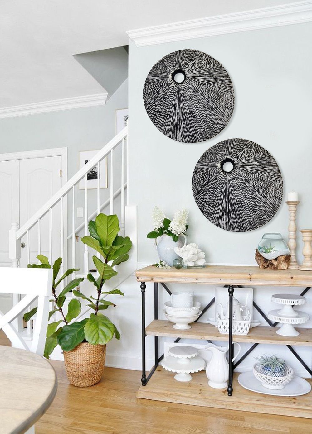 HomeRoots 20 Contemporary Grey Round Wall Art