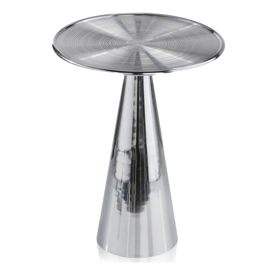 HomeRoots 20" Metal Round End Table in Silver Finish