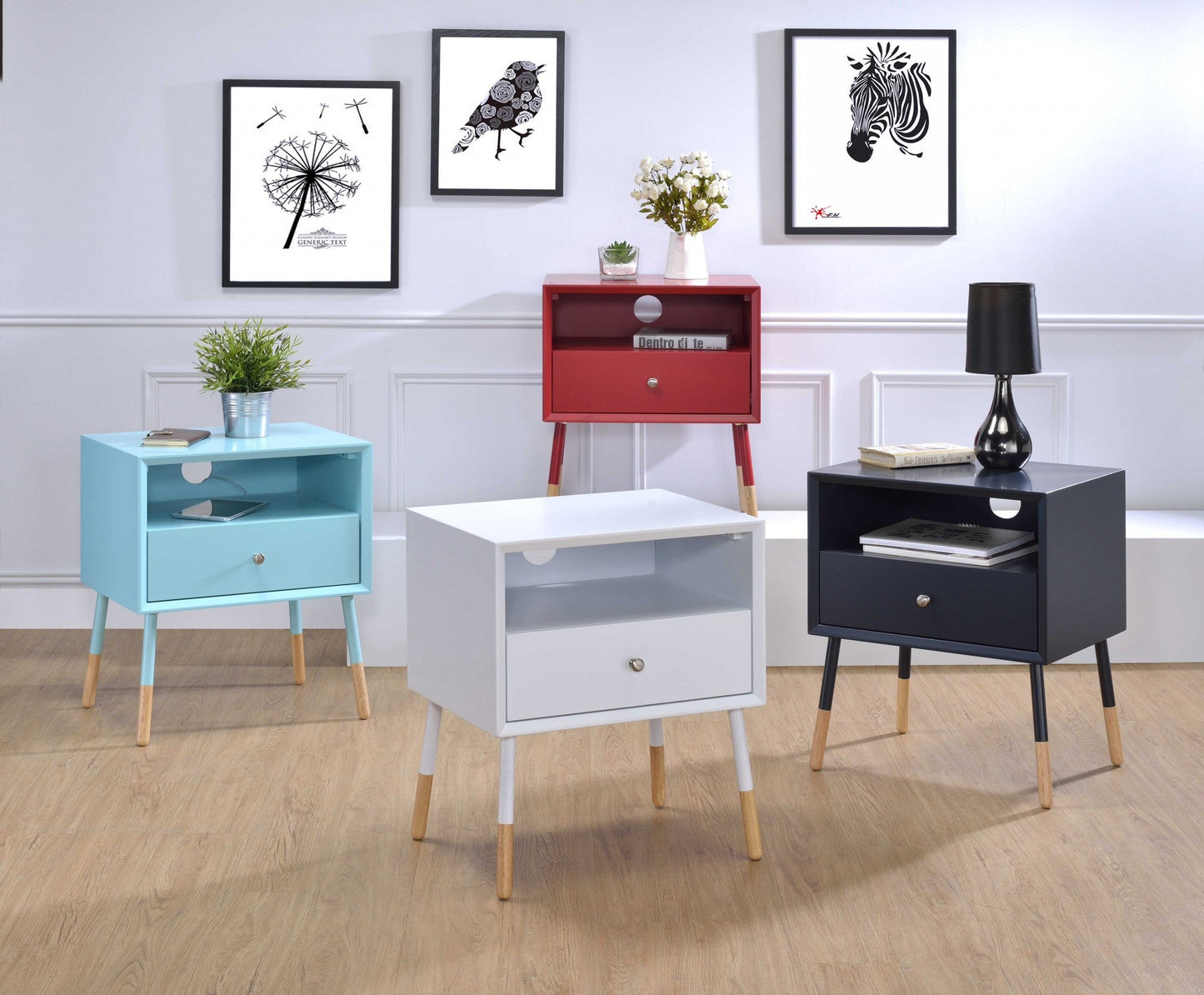 HomeRoots 20' x 16' x 24' White And Natural End Table