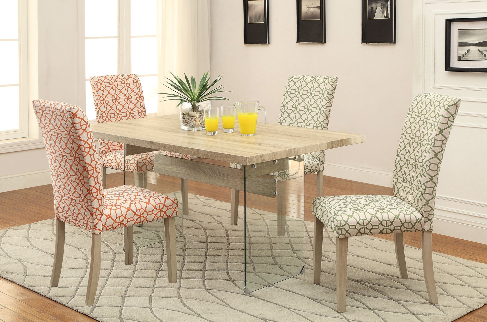HomeRoots 20' x 25' x 39' 2-Piece Orange And Light Oak Side Chair