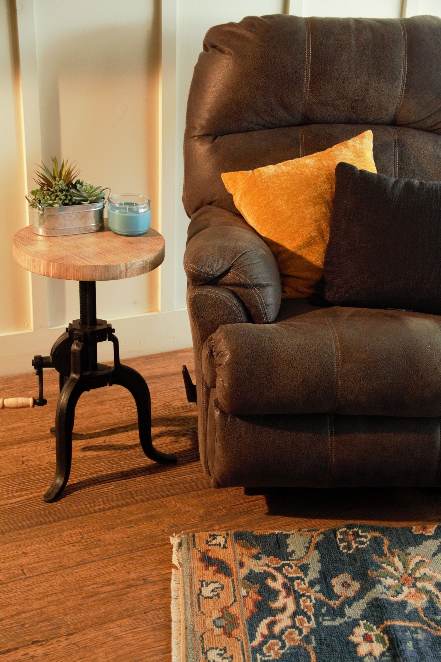 HomeRoots 24" Iron Backless Counter Height Bar Chair With Brown And Black Finish
