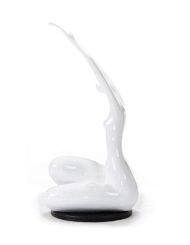 HomeRoots 24' White Lass Sculpture
